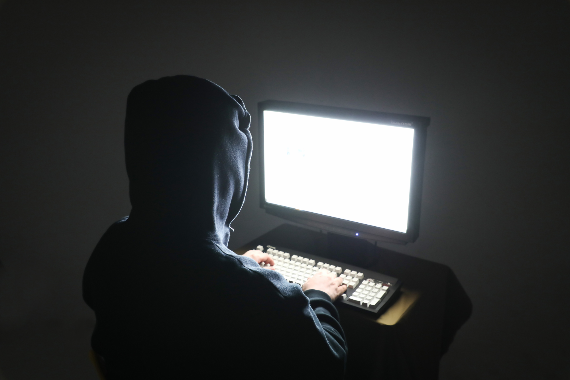 성착취;컴퓨터;아동학대;매춘