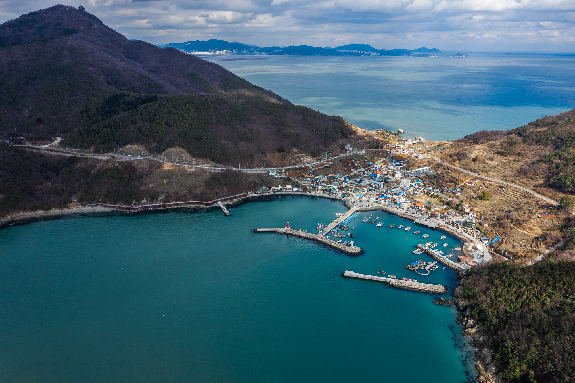사회;정부;가덕신공항특별법;국토교통부;동남권신공항;가덕도신공항;영남권신공항;국책사업