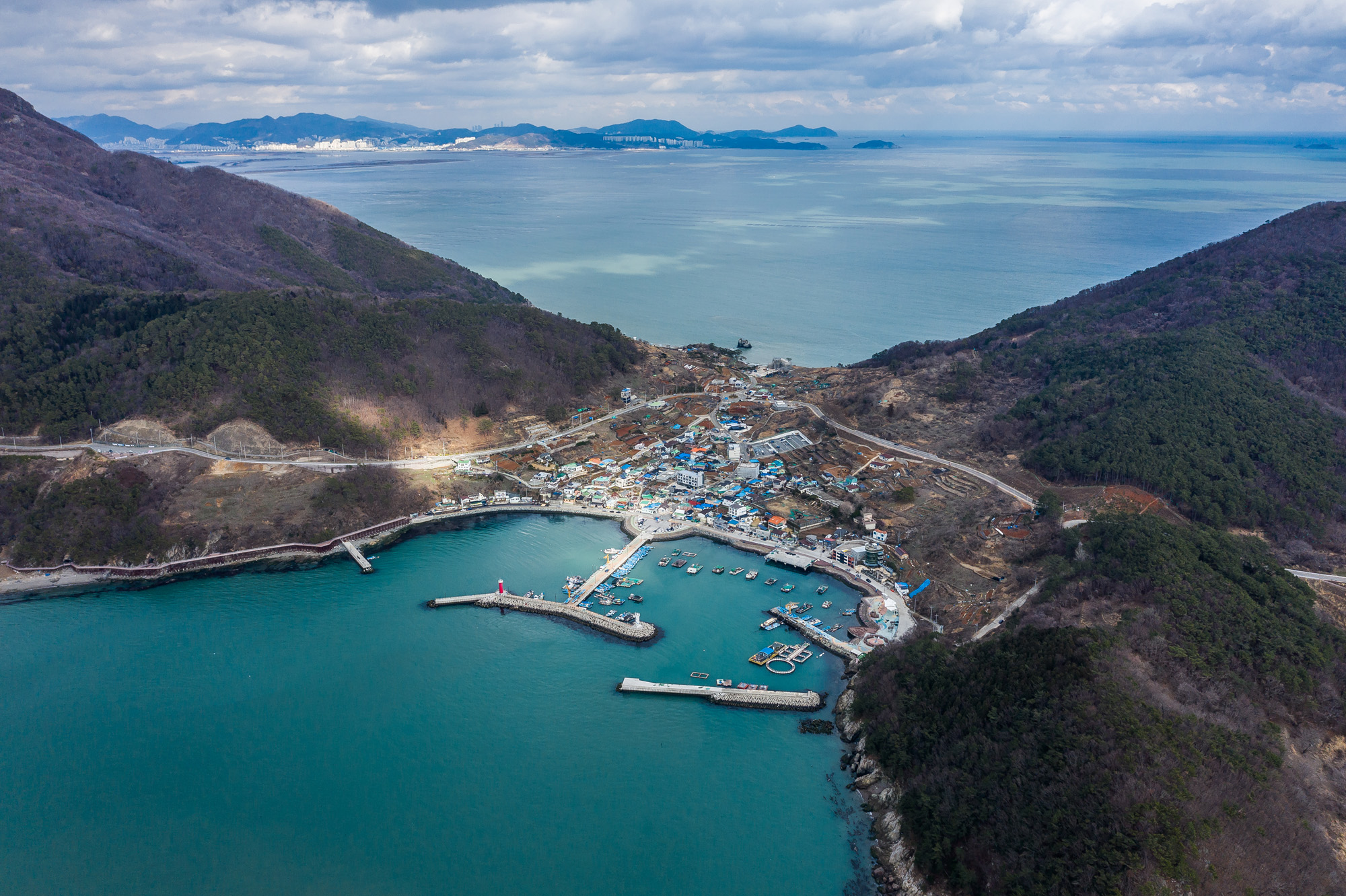 사회;정부;가덕신공항특별법;국토교통부;동남권신공항;가덕도신공항;영남권신공항;국책사업