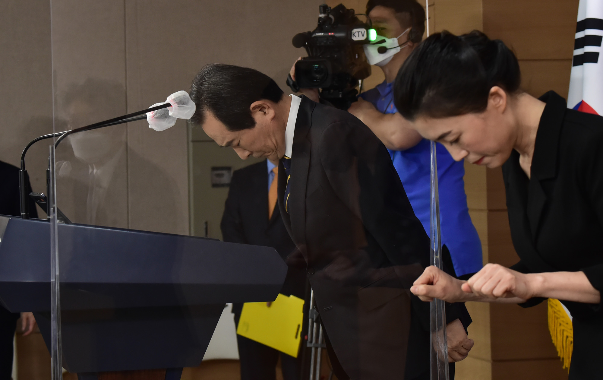 정부;부동산;3기신도시투기의혹;LH;한국토지주택공사;국토교통부;1차전수조사발표;정세균;총리브리핑