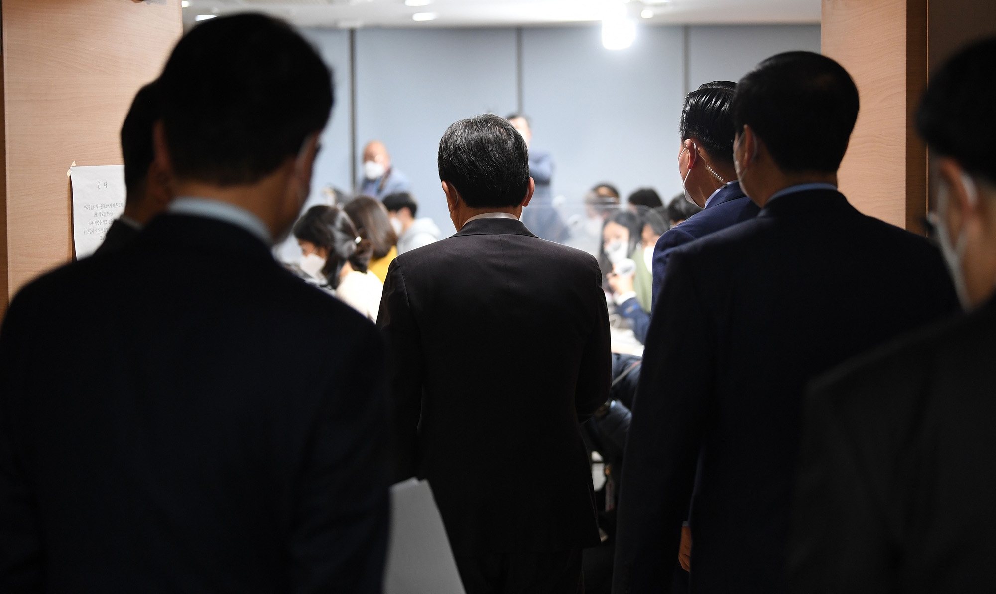 정부;부동산;3기신도시투기의혹;LH;한국토지주택공사;국토교통부;1차전수조사발표;정세균;총리브리핑