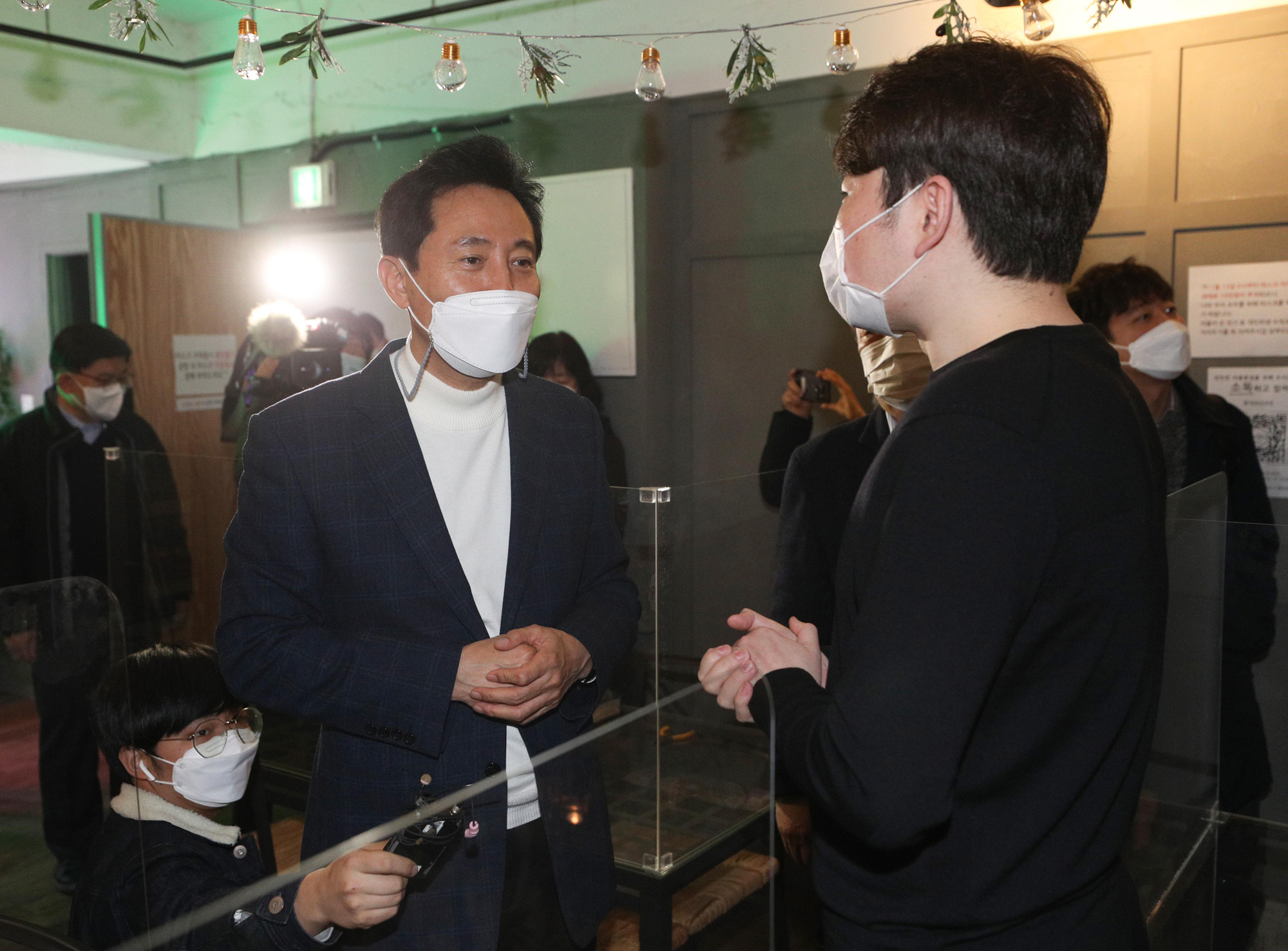 오세훈 홍대 청년공방 방문