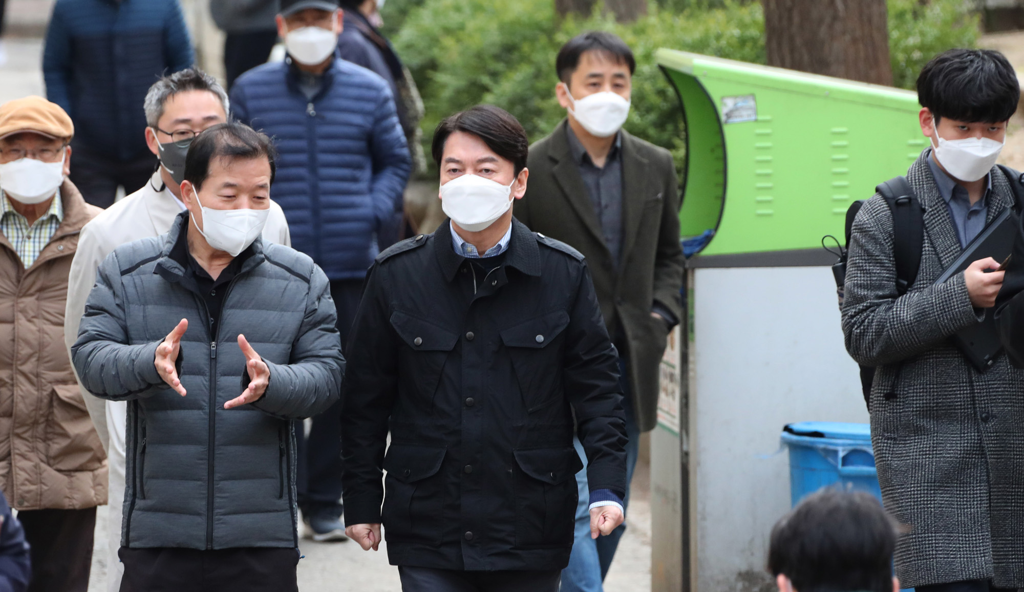 안철수 시흥동 재건축 아파트 방문