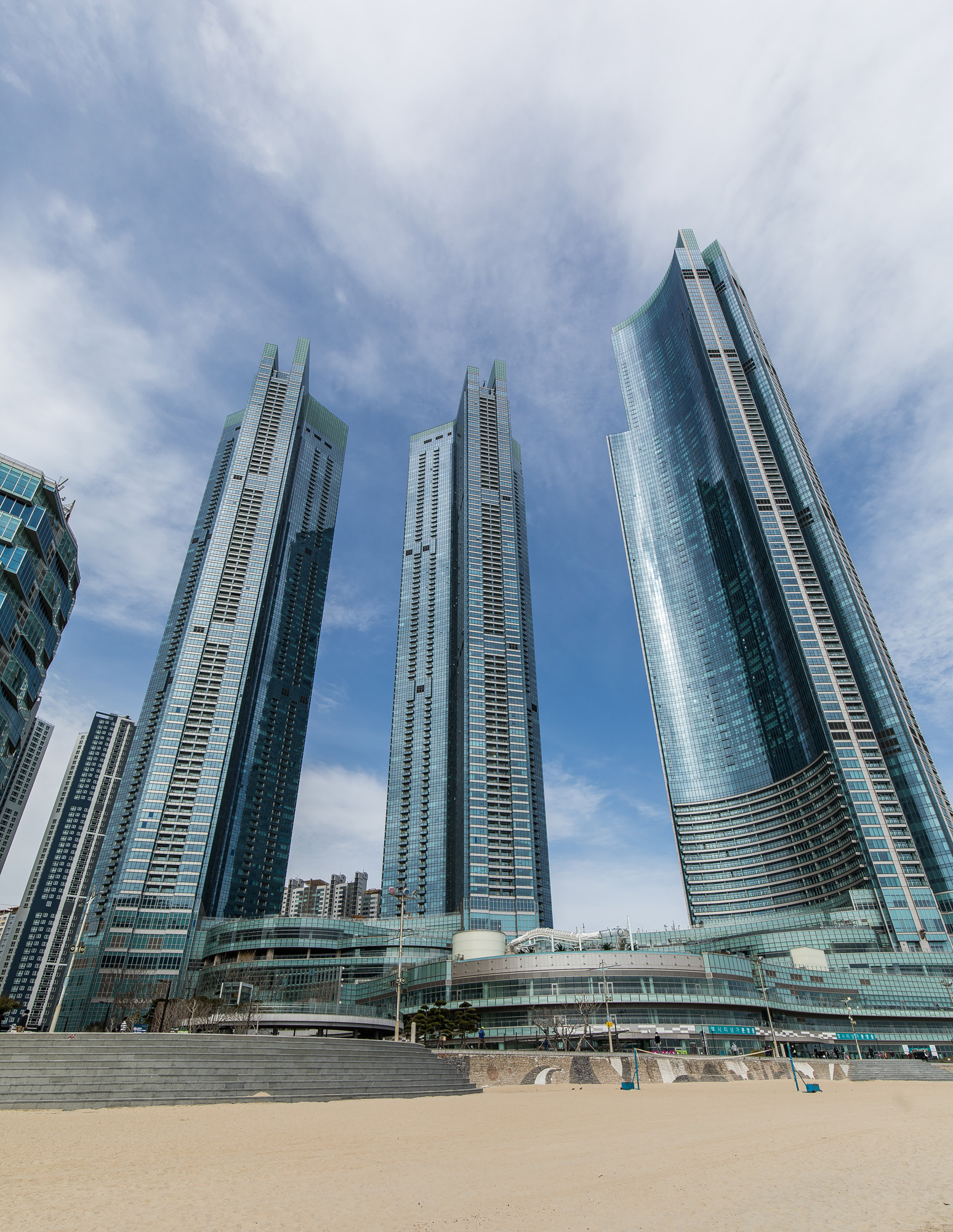 경제;사회;엘시티;LCT;박형준;엘시티조형물;박형준엘시티의혹;헬시티특혜분양;해운대엘시티더샵아파트