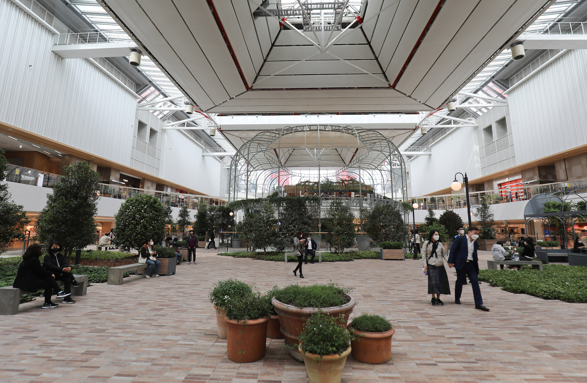 더현대서울;여의도현대백화점;현대백화점