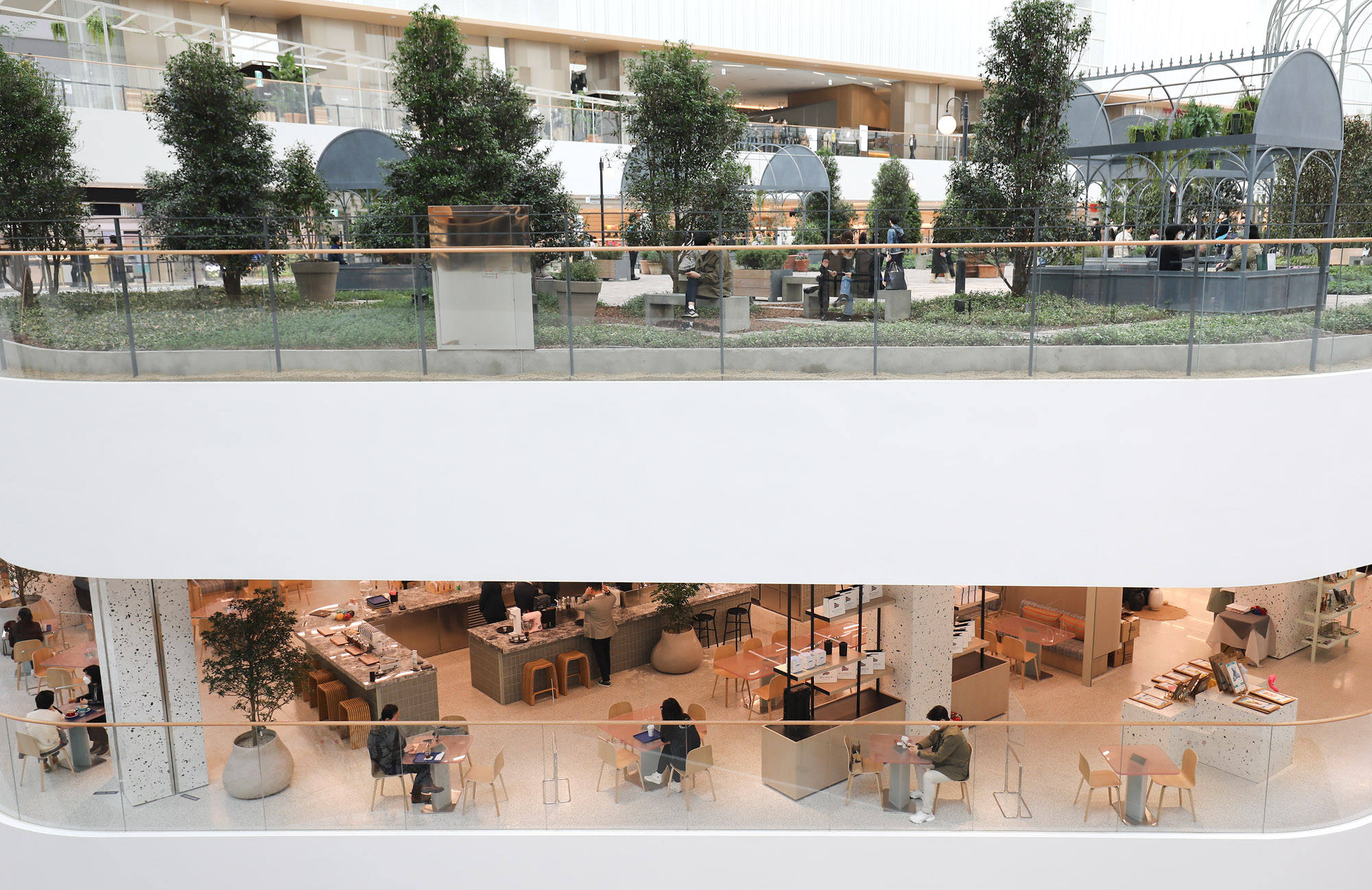 더현대서울;여의도현대백화점;현대백화점