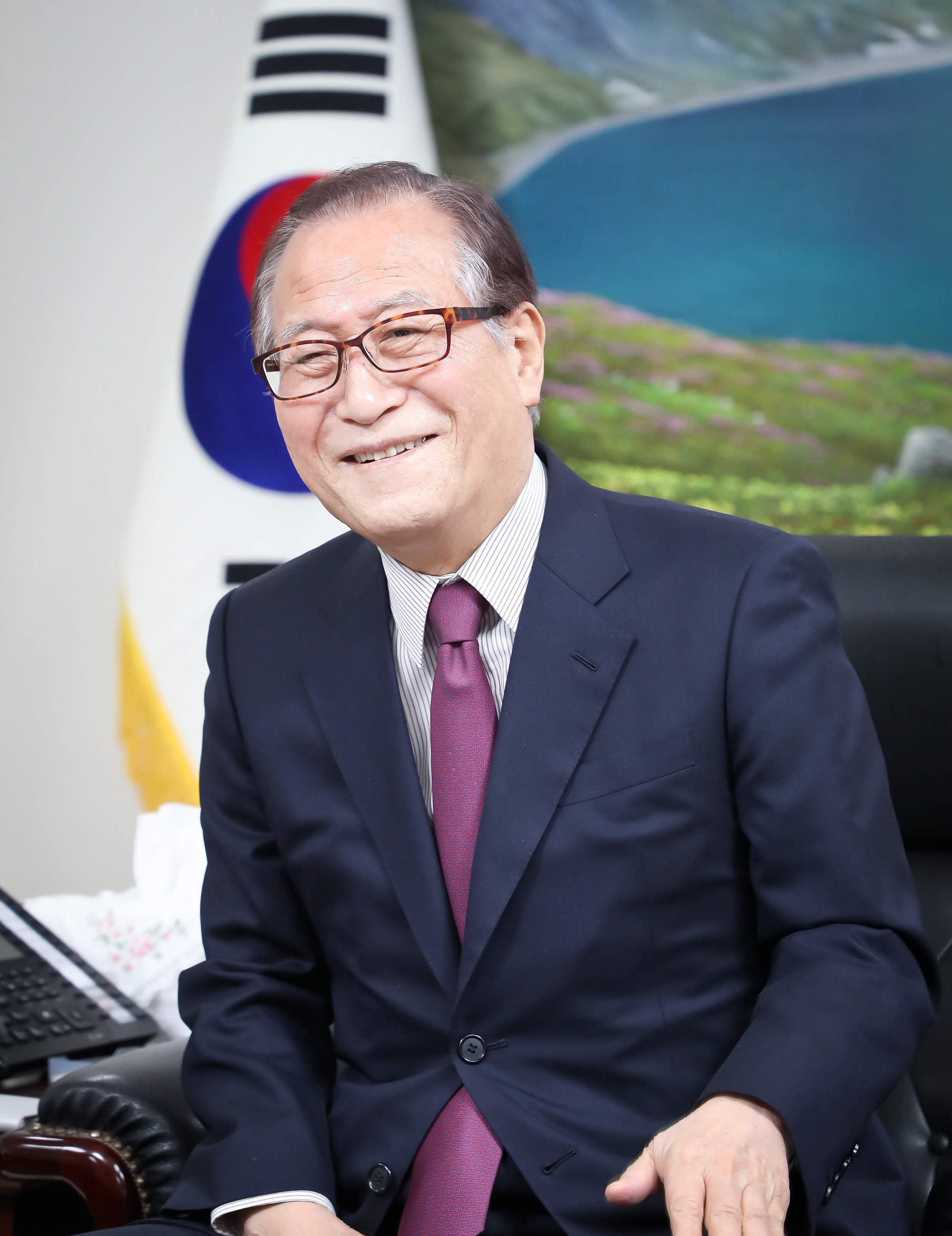 민주평화통일자문회의 수석부의장;정세현