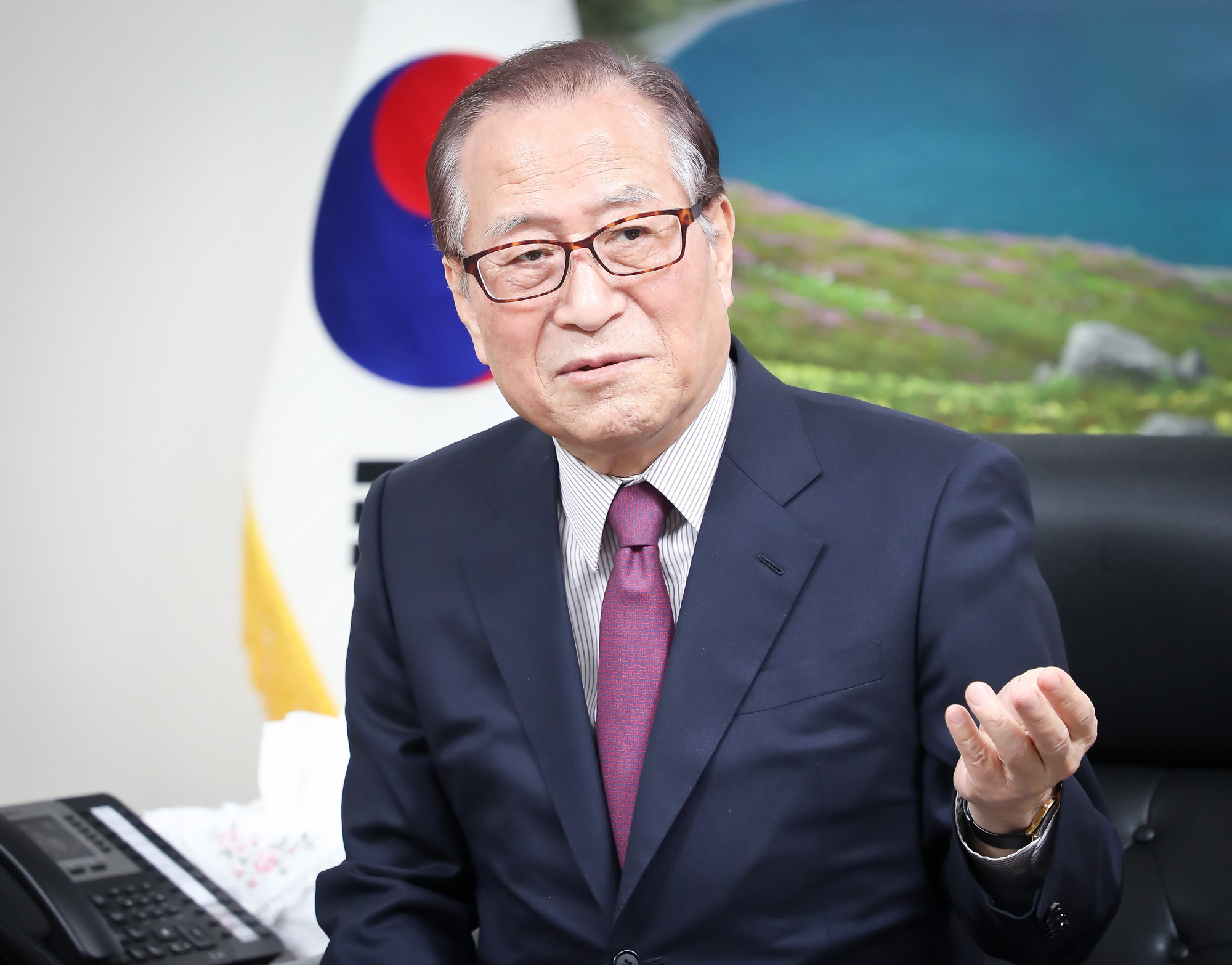 민주평화통일자문회의 수석부의장;정세현