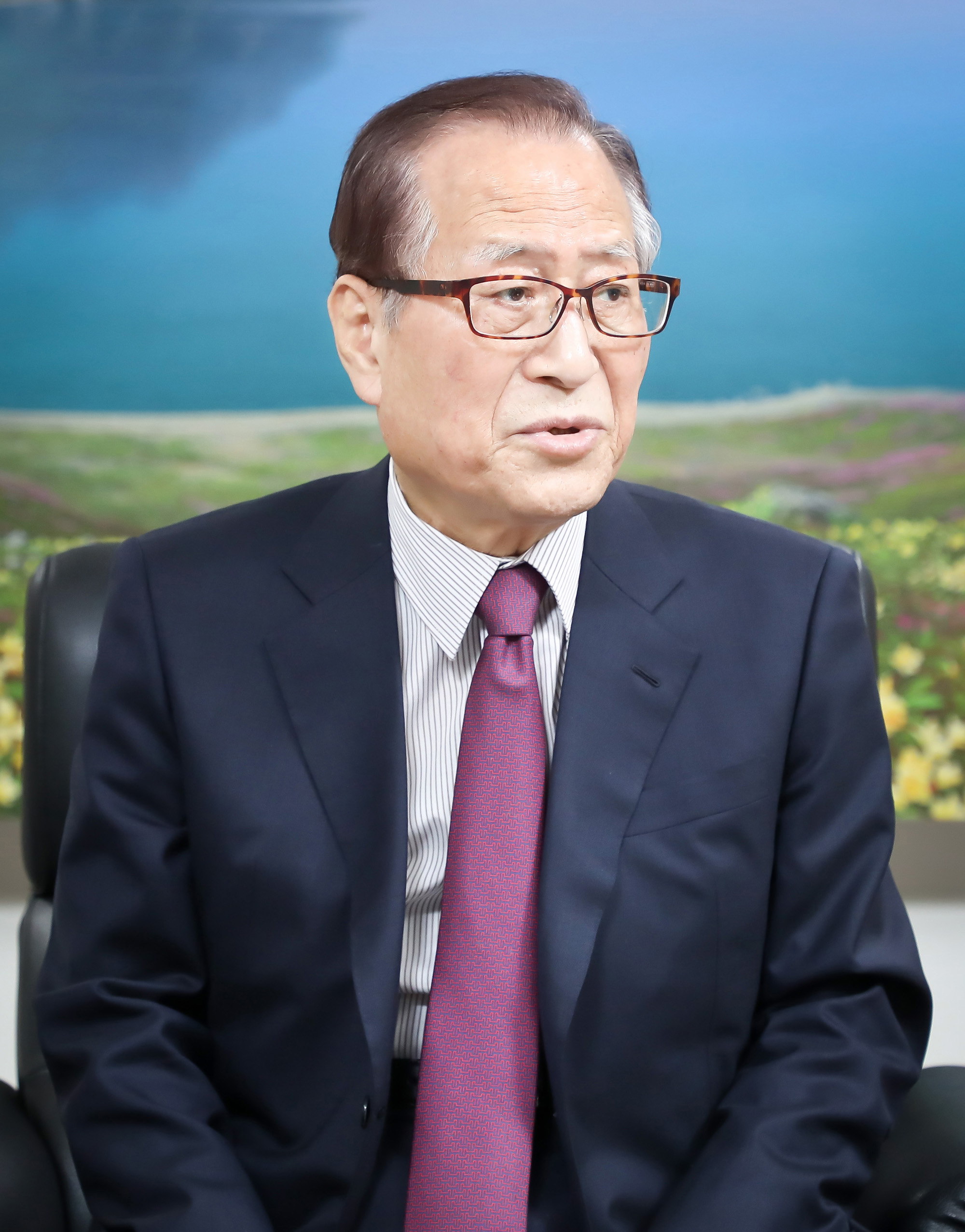 민주평화통일자문회의 수석부의장;정세현