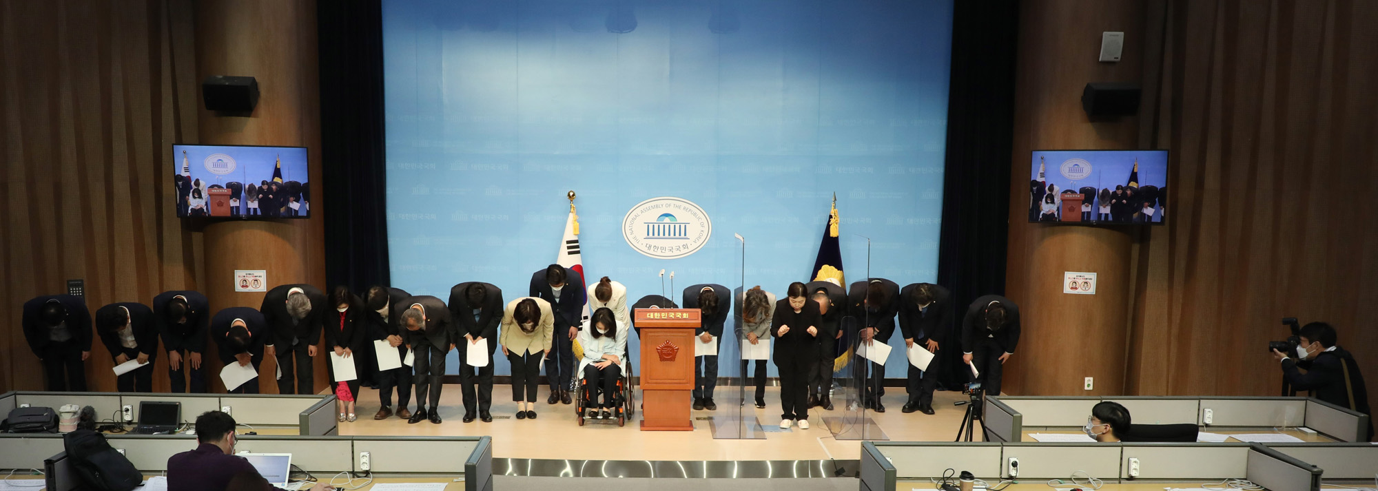 정치;국회;더불어민주당 초선의원들;고영인