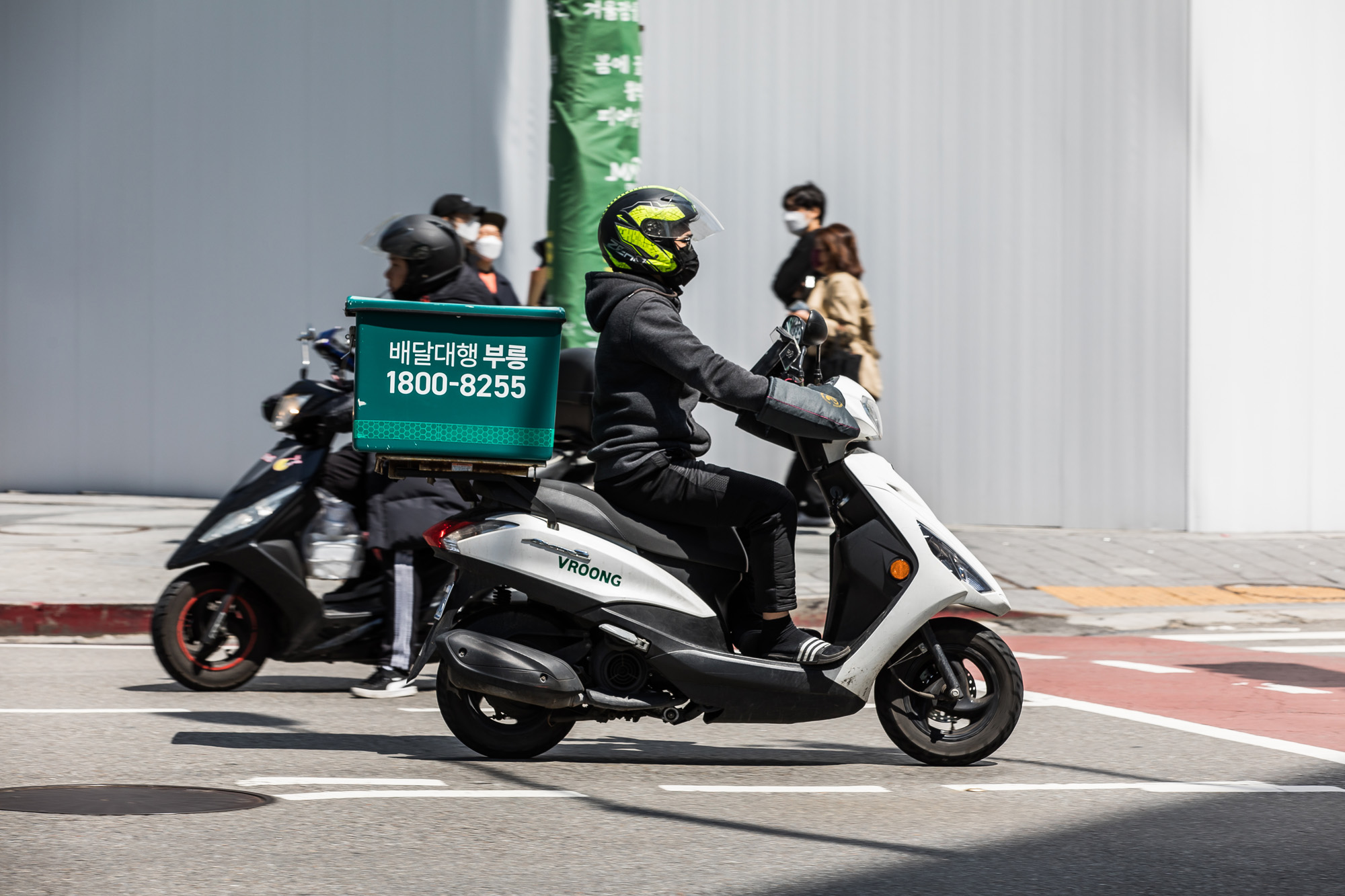 경제;창업;창업시장;프랜차이즈;배달오토바이;배달원;배달라이더