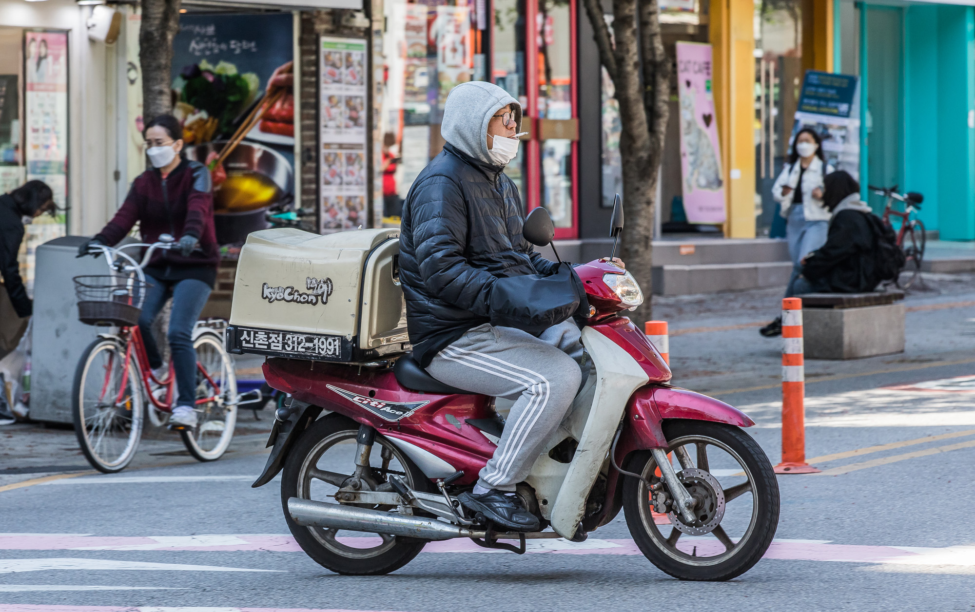 경제;창업;창업시장;프랜차이즈;배달오토바이;배달원;배달라이더