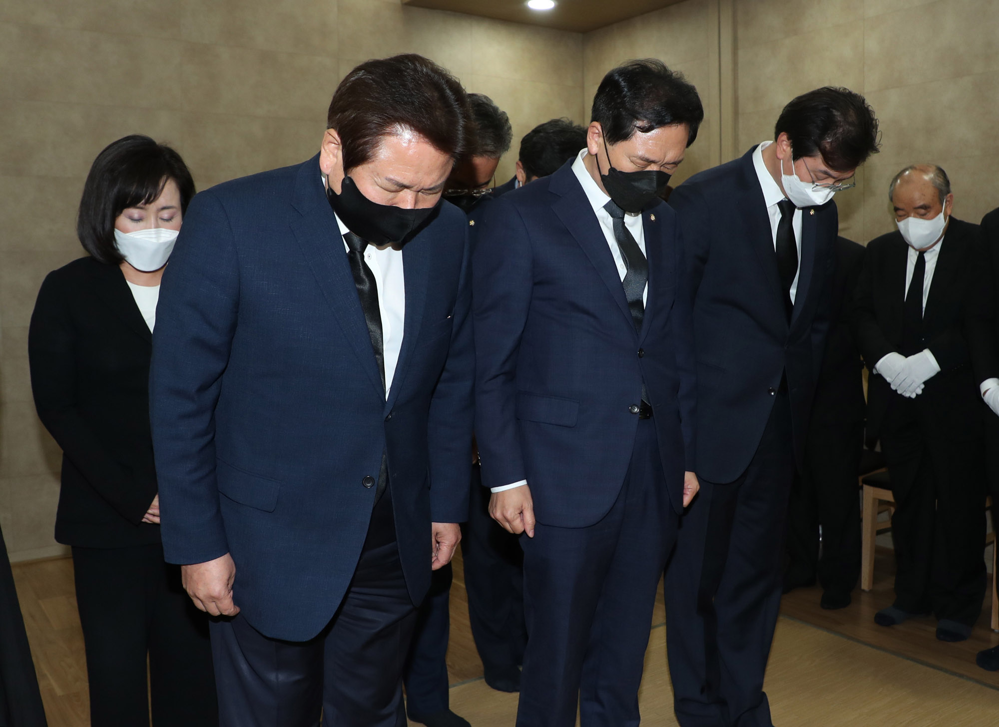 이한동;이한동빈소;이한동장례식장