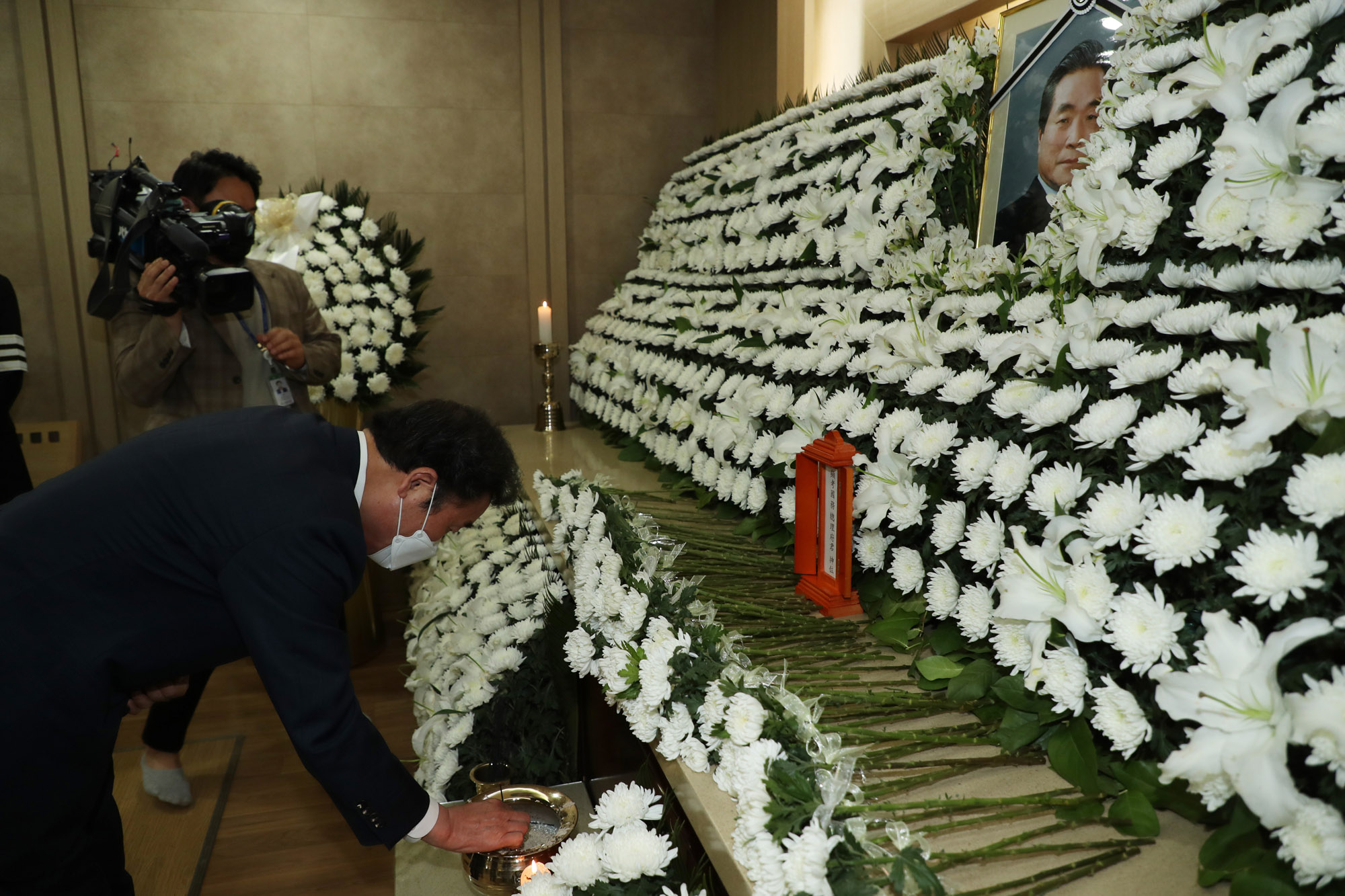 이한동;이한동빈소;이한동장례식장