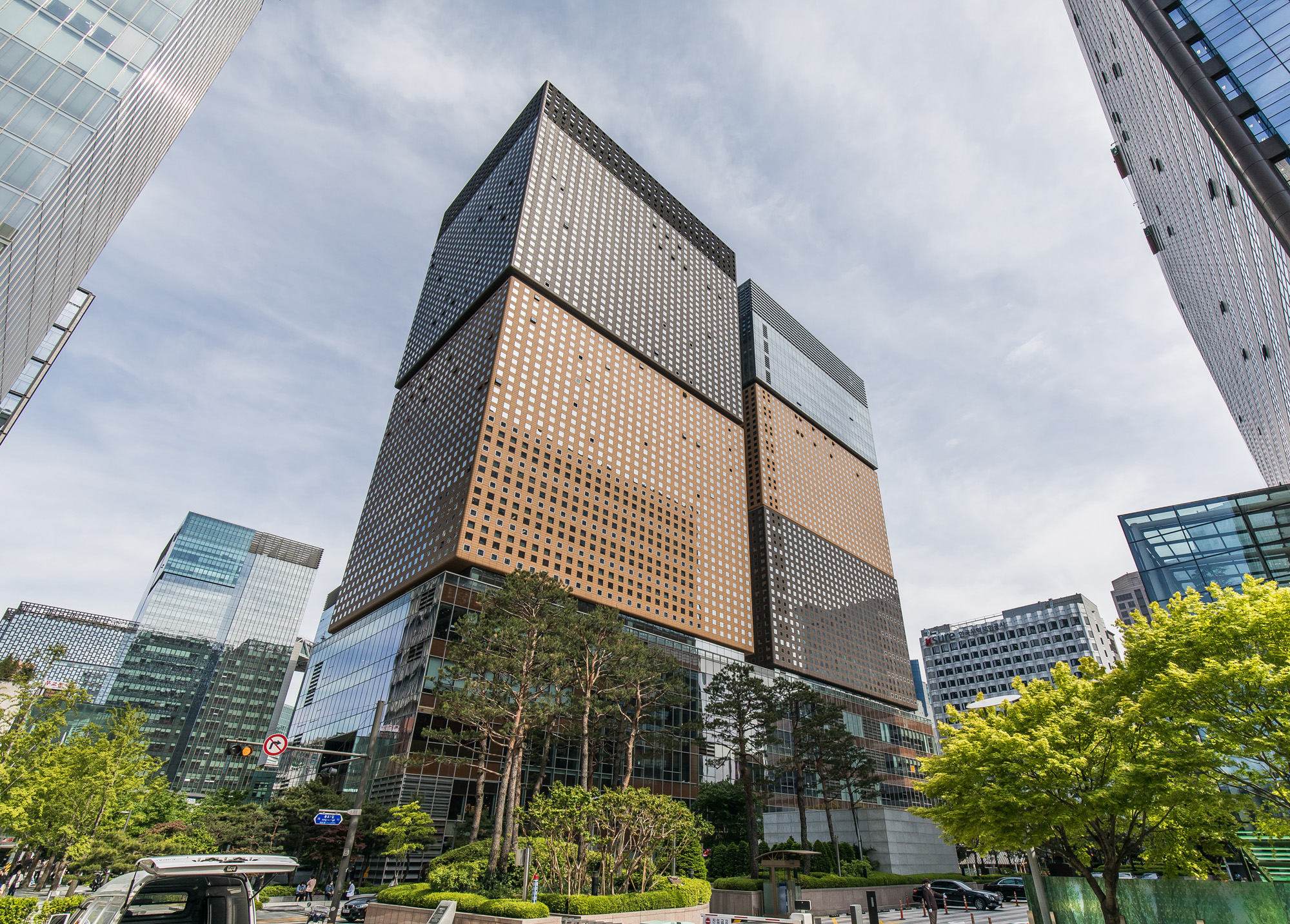 경제;금융;사모펀드;MBK파트너스;김병주;탈세혐의;역외탈세