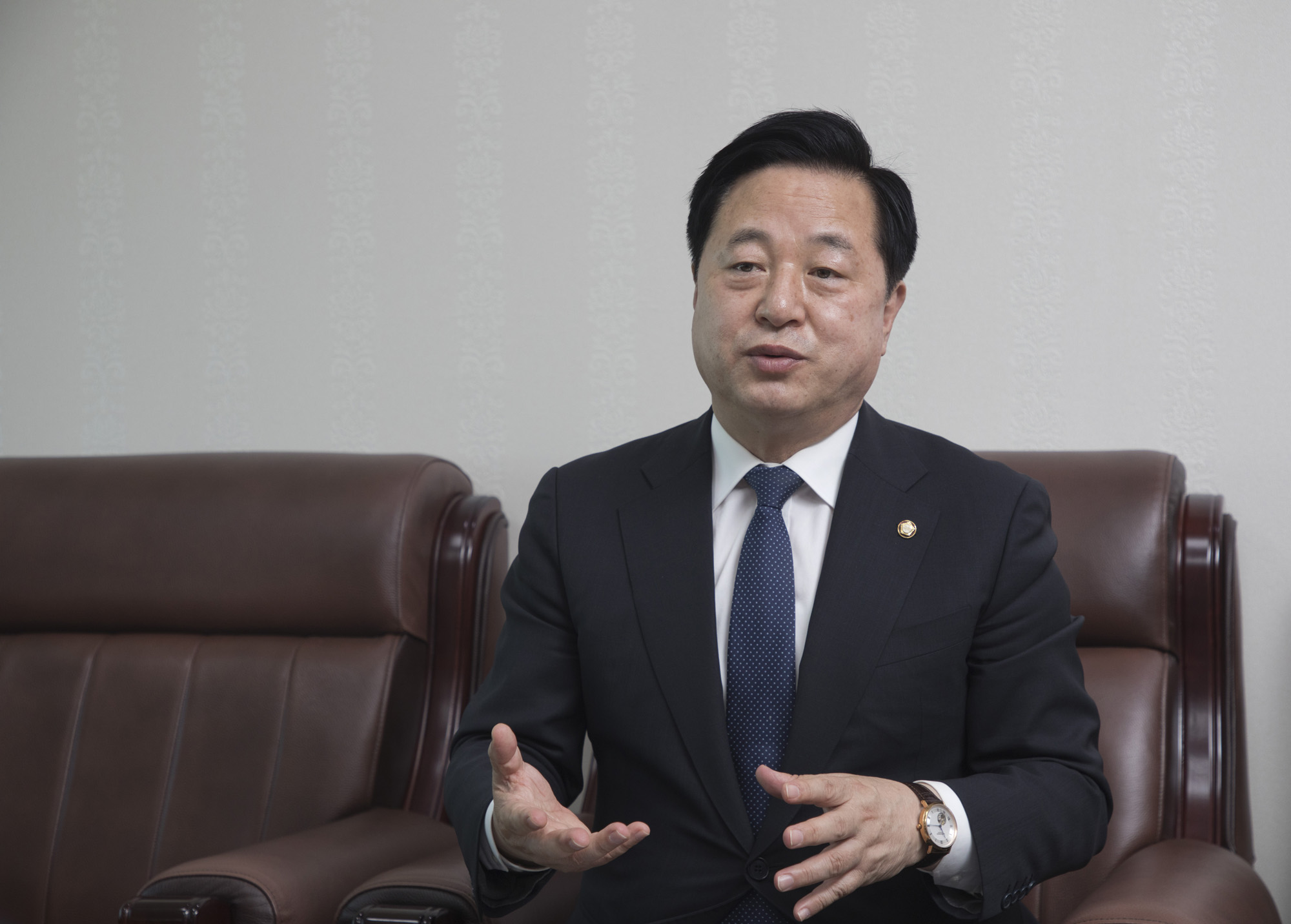 정치;정당;더불어민주당;김두관;대선