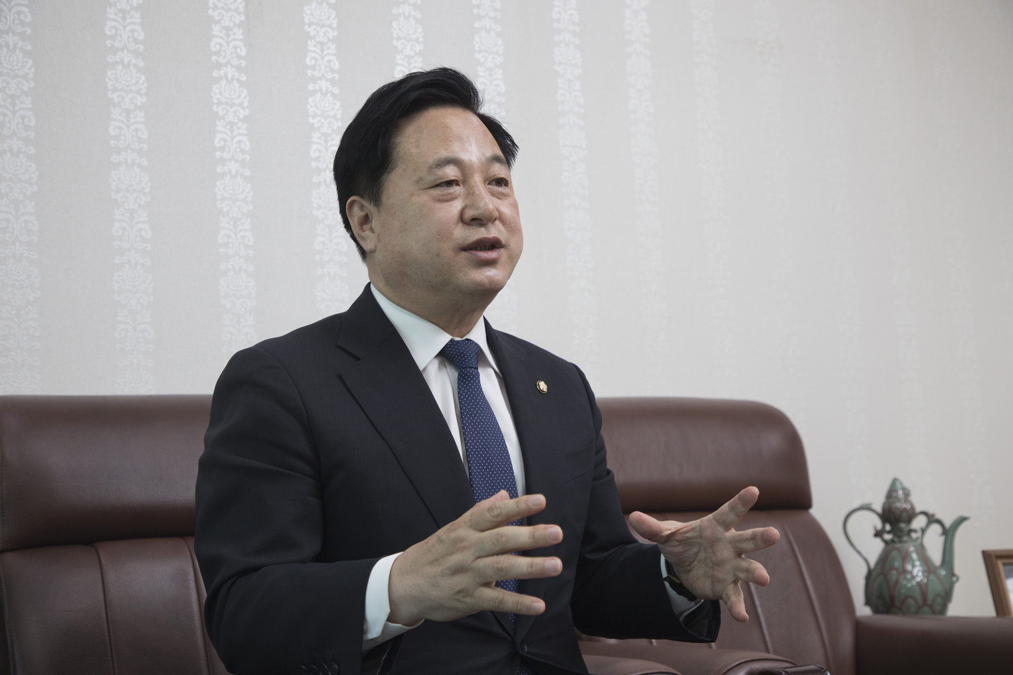 정치;정당;더불어민주당;김두관;대선