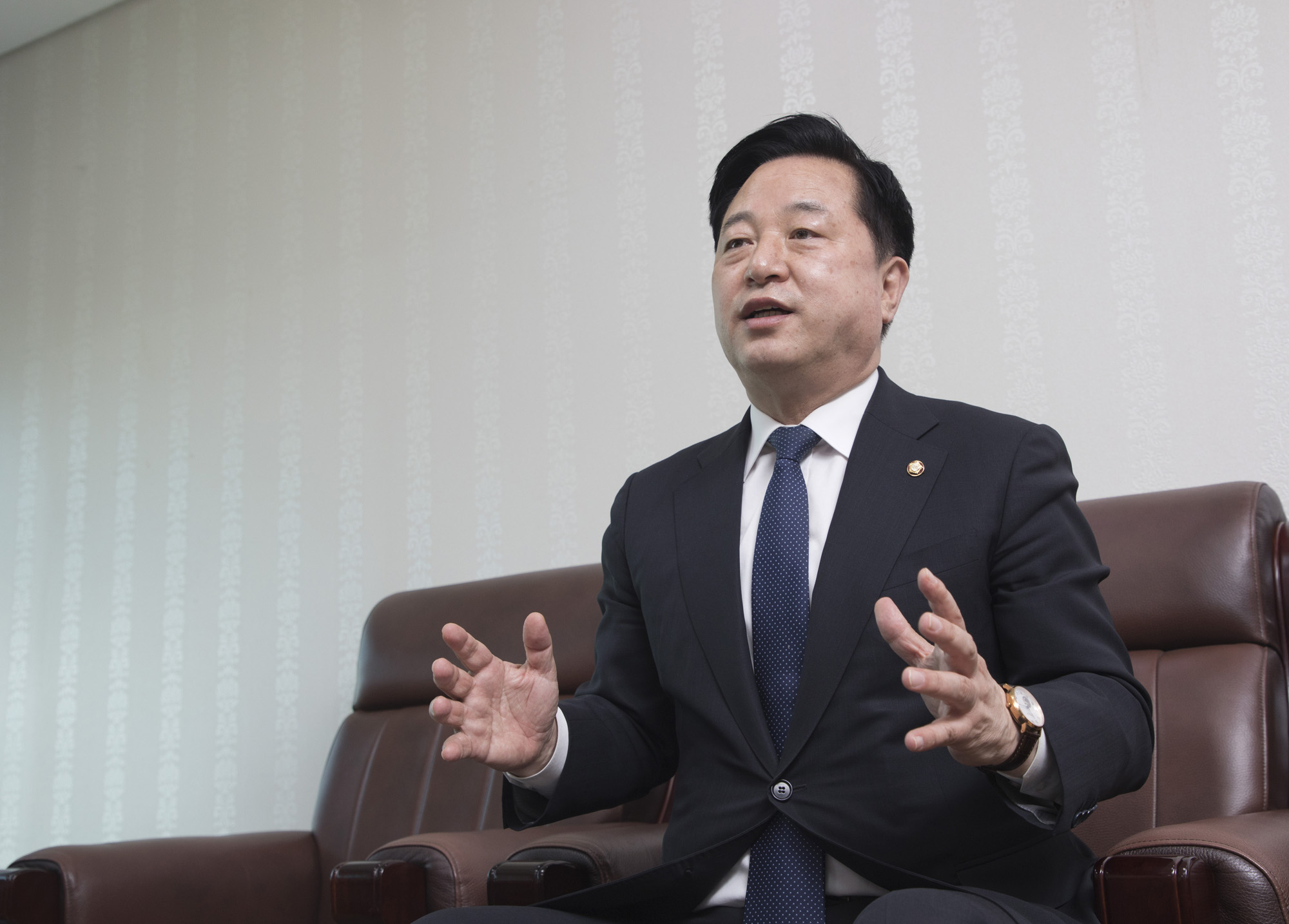 정치;정당;더불어민주당;김두관;대선