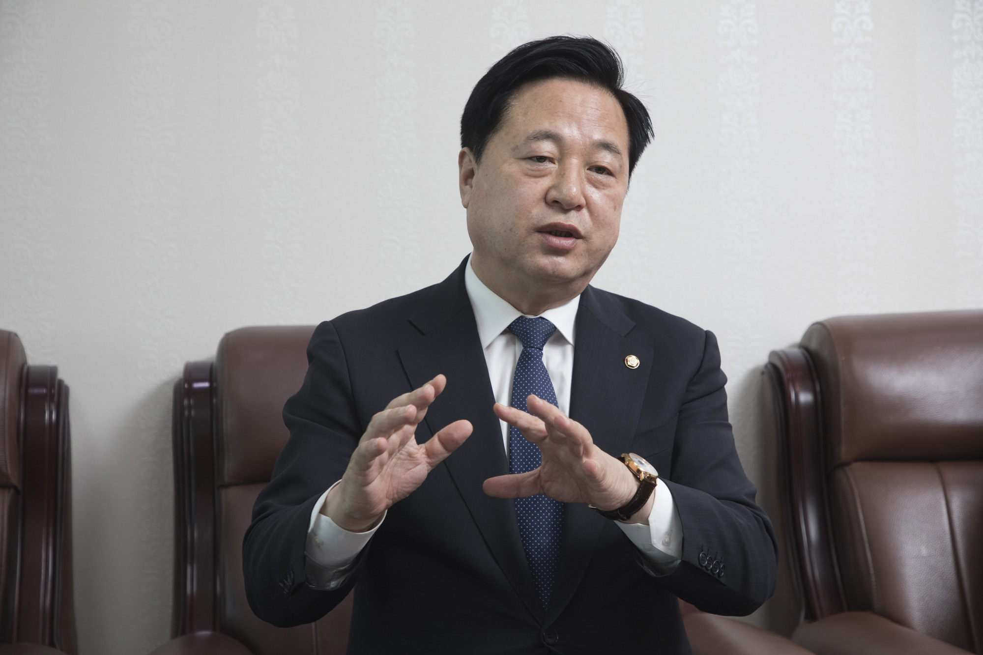 정치;정당;더불어민주당;김두관;대선