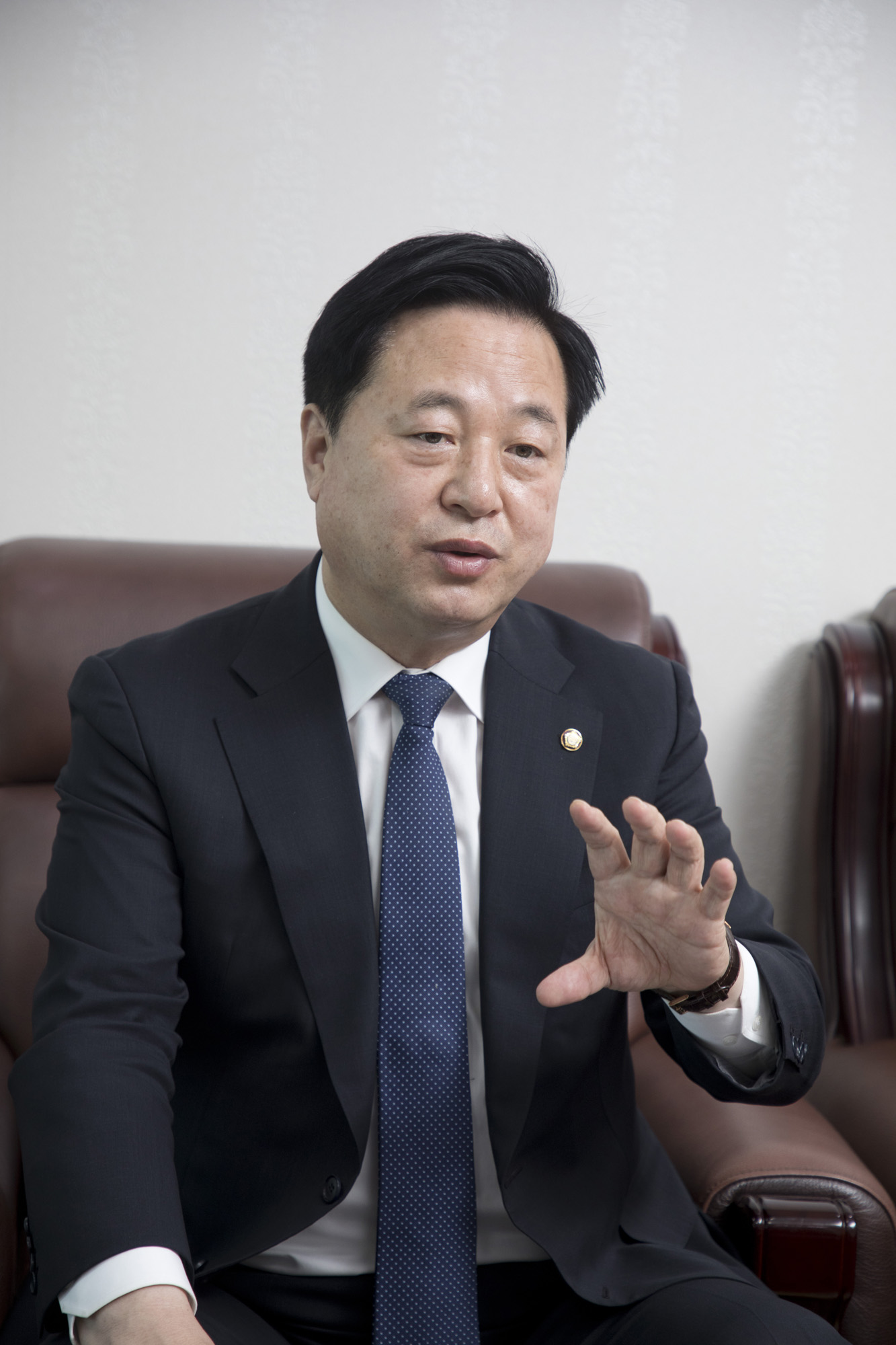 정치;정당;더불어민주당;김두관;대선