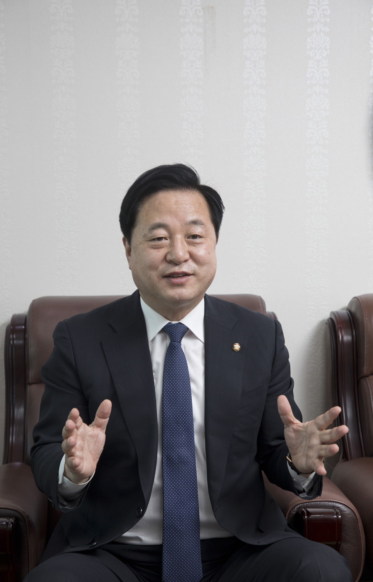 정치;정당;더불어민주당;김두관;대선