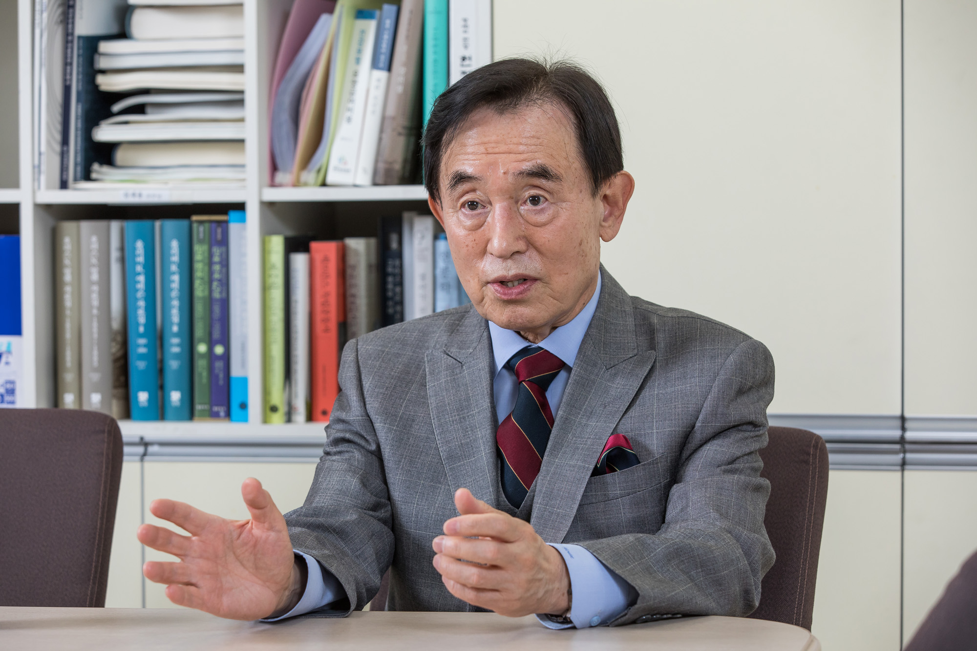 의학;건강;담배;흡연;금연;윤방부;가정의학과;윤방부명예교수