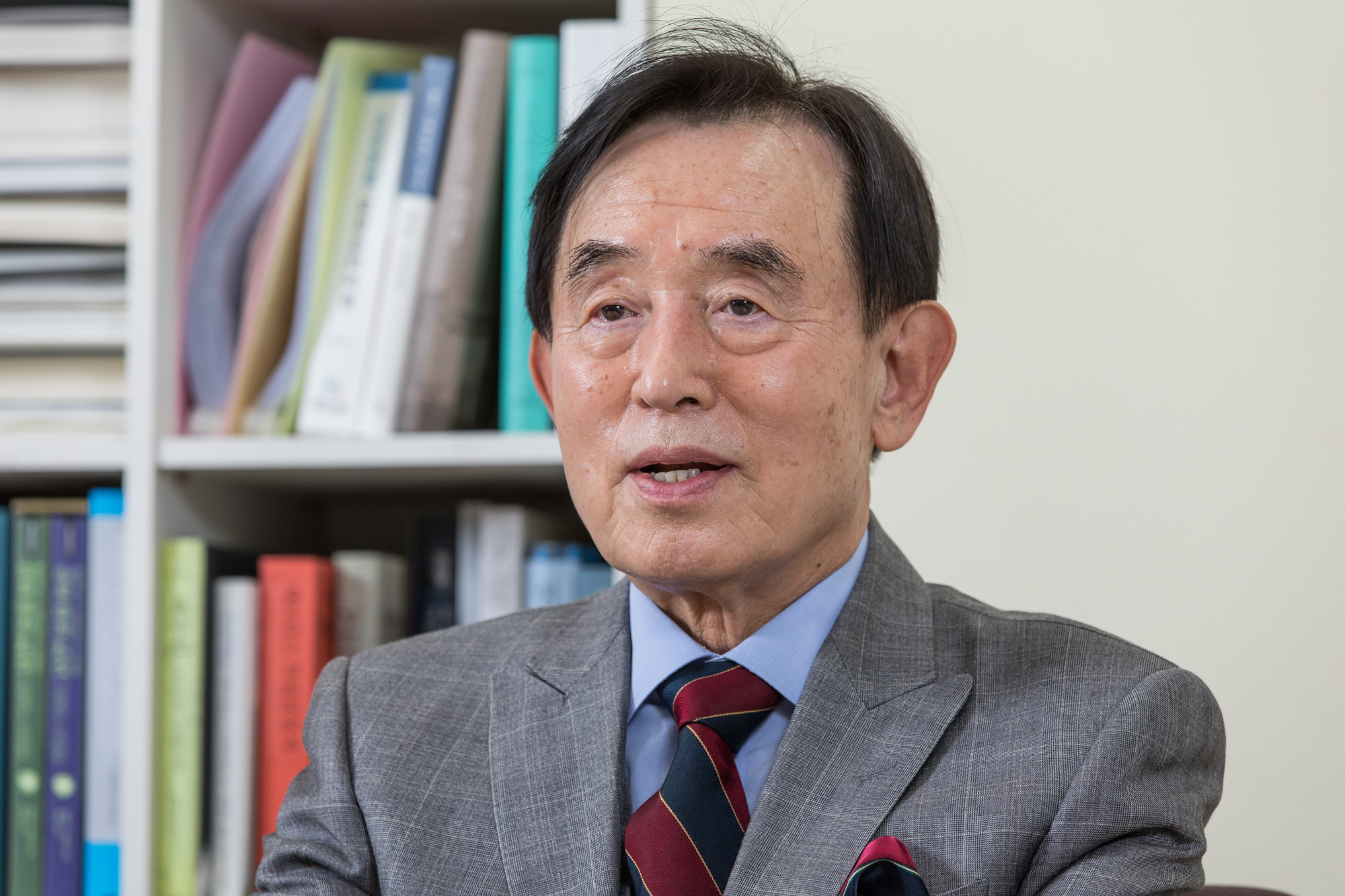 의학;건강;담배;흡연;금연;윤방부;가정의학과;윤방부명예교수