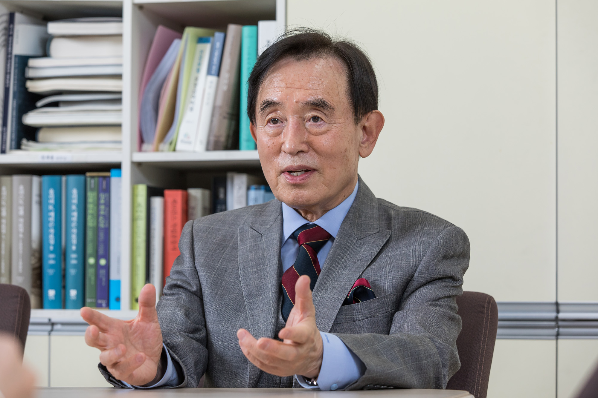 의학;건강;담배;흡연;금연;윤방부;가정의학과;윤방부명예교수