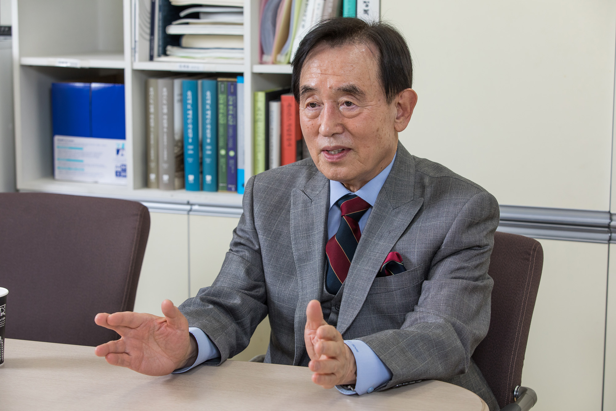 의학;건강;담배;흡연;금연;윤방부;가정의학과;윤방부명예교수