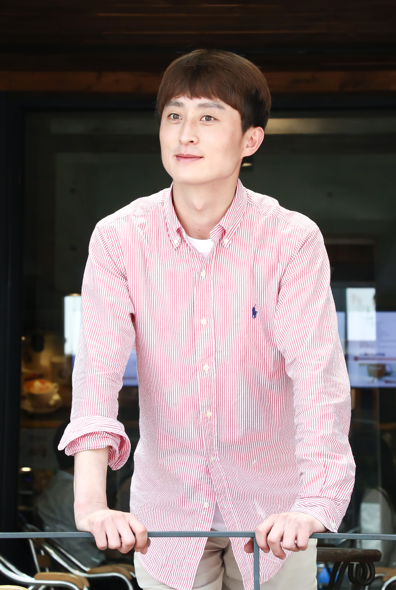 김강유 DMZ 휴전선 인민군 철조망 랭면과 철조망