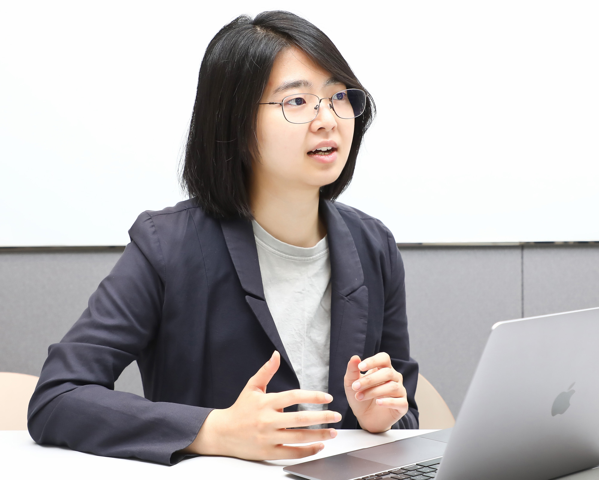 해피문데이 김도진 스타트업