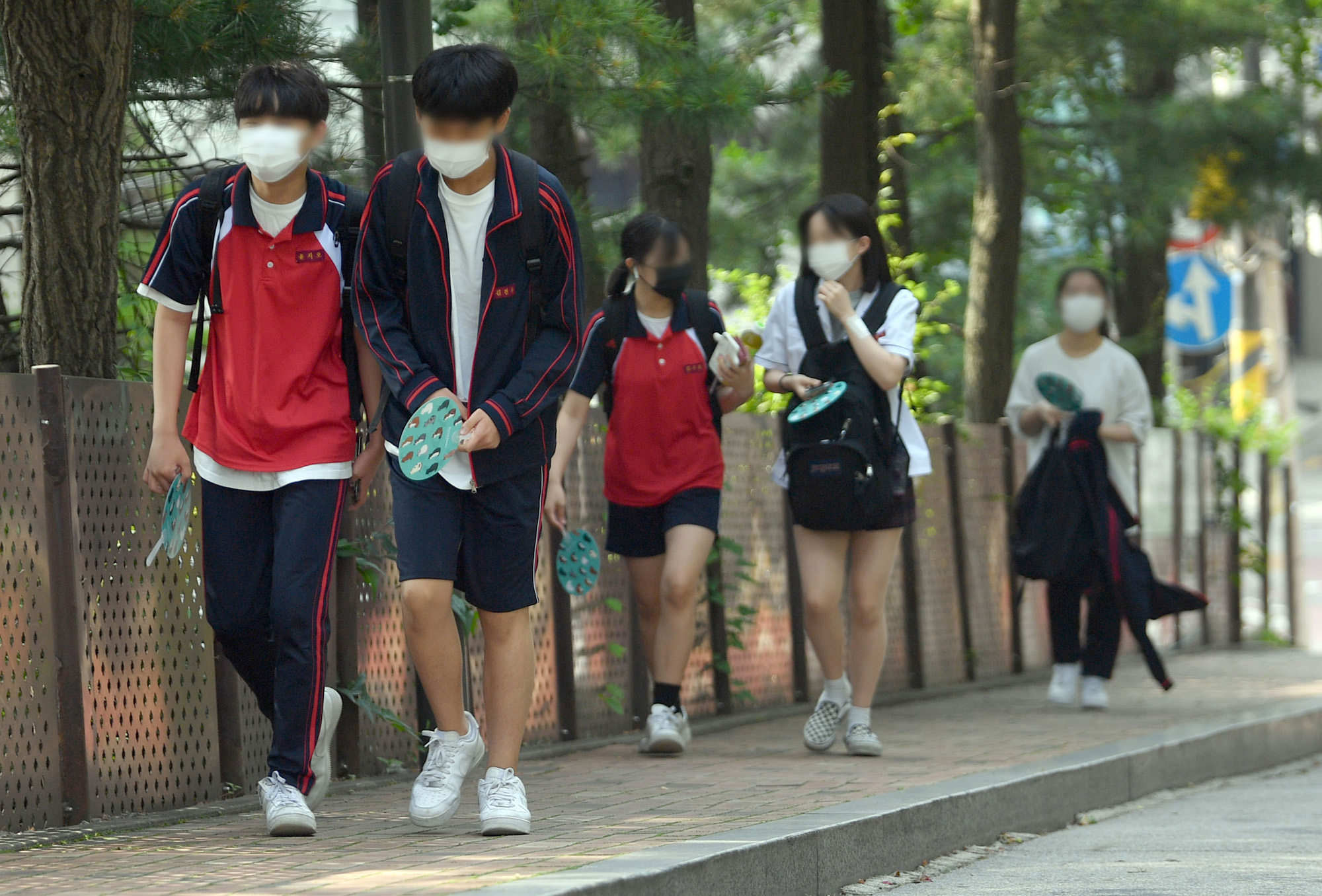 사회;코로나19;학교;중학교;등교확대