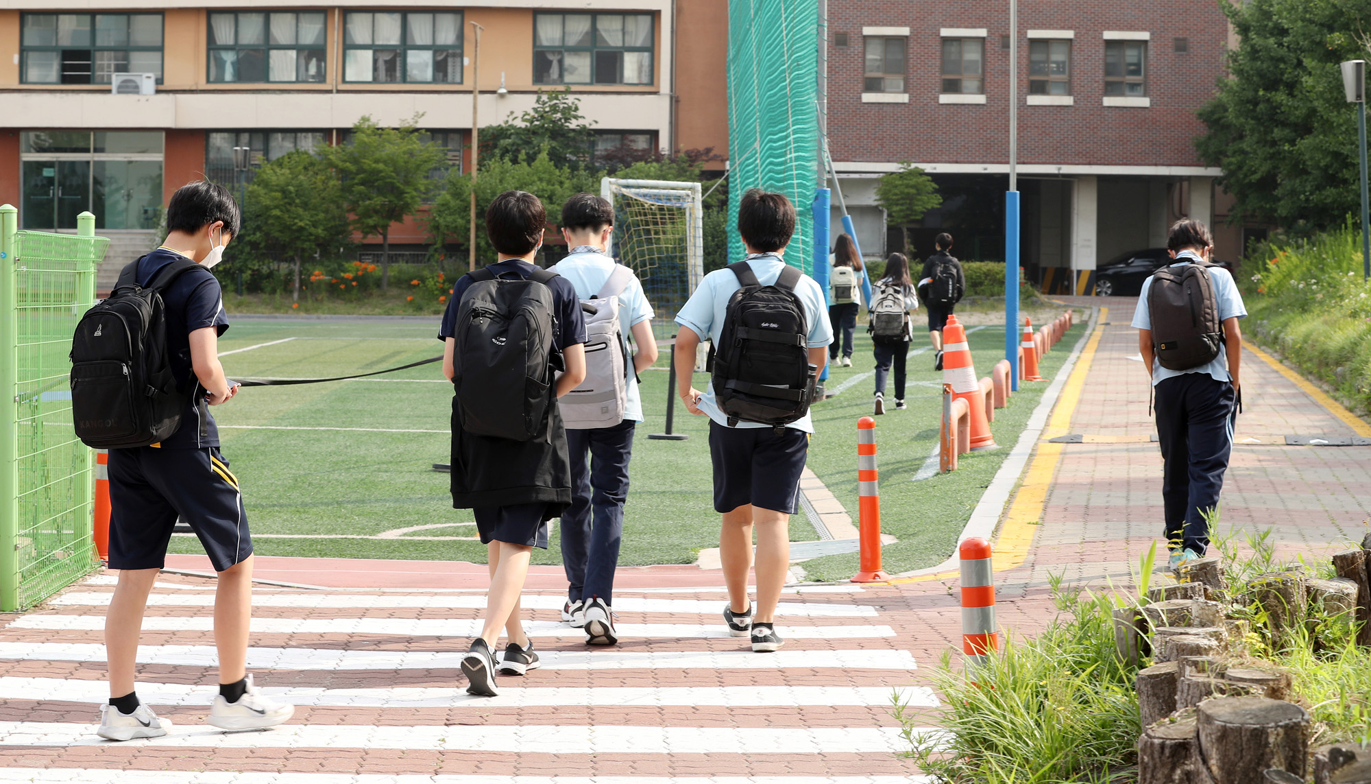 사회;코로나19;학교;중학교;등교
