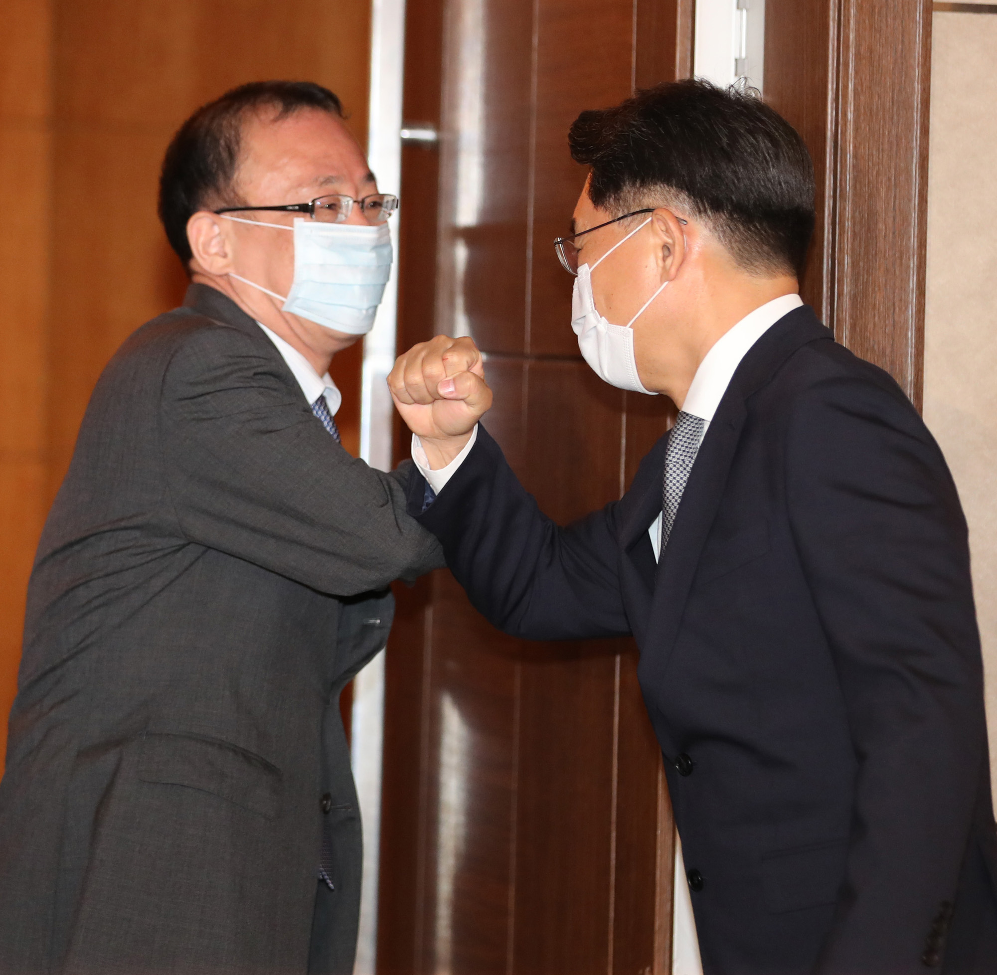 정부;외교;한일;북핵;수석