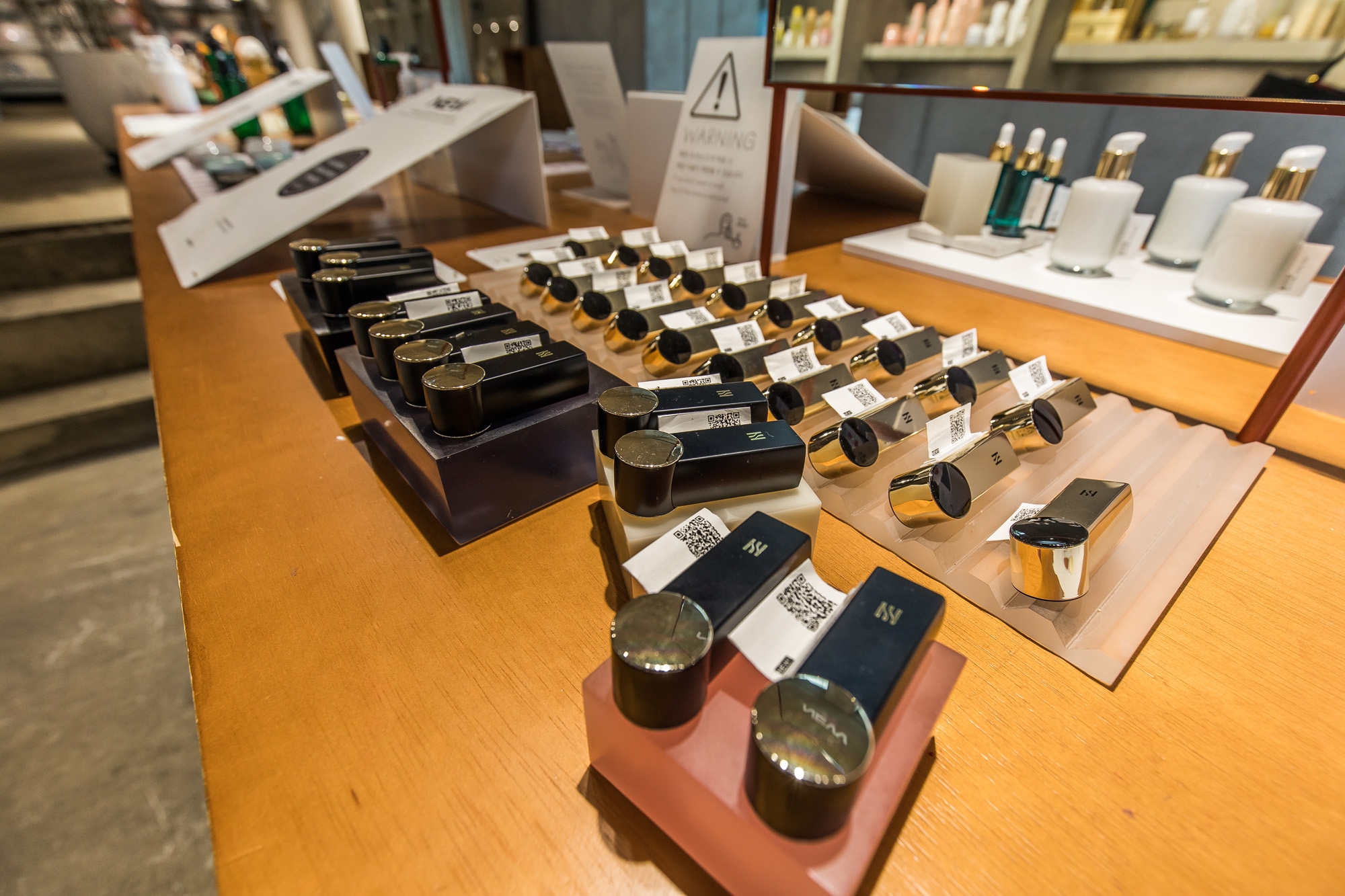 경제;기업;식품업계;화장품업계;플래그쉽스토어;오프라인스토어;아모레퍼시픽;아모레성수;화장품샵