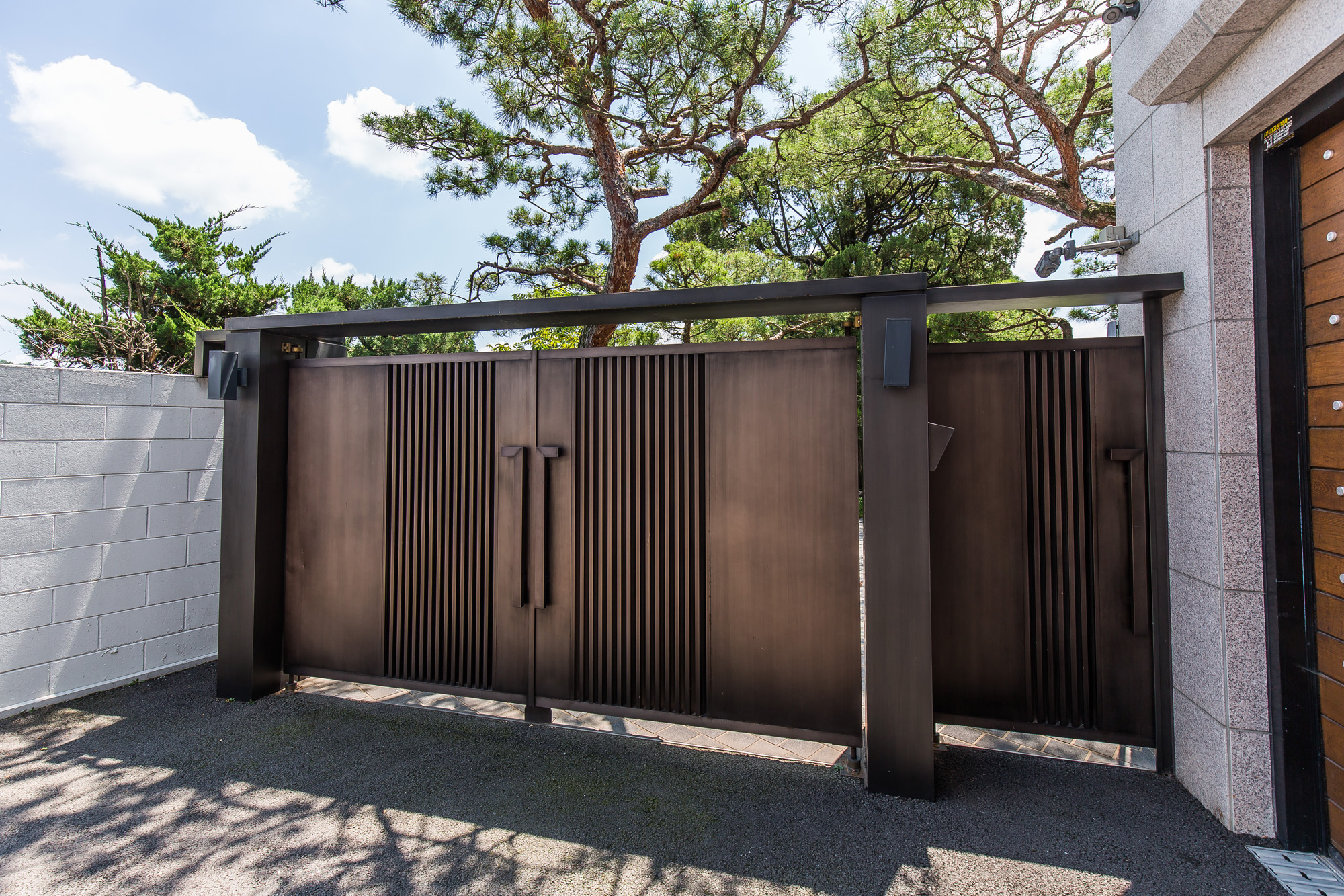 경제;기업;기업인;대기업;한국야쿠르트;윤덕병;윤호중;윤덕병회장자택