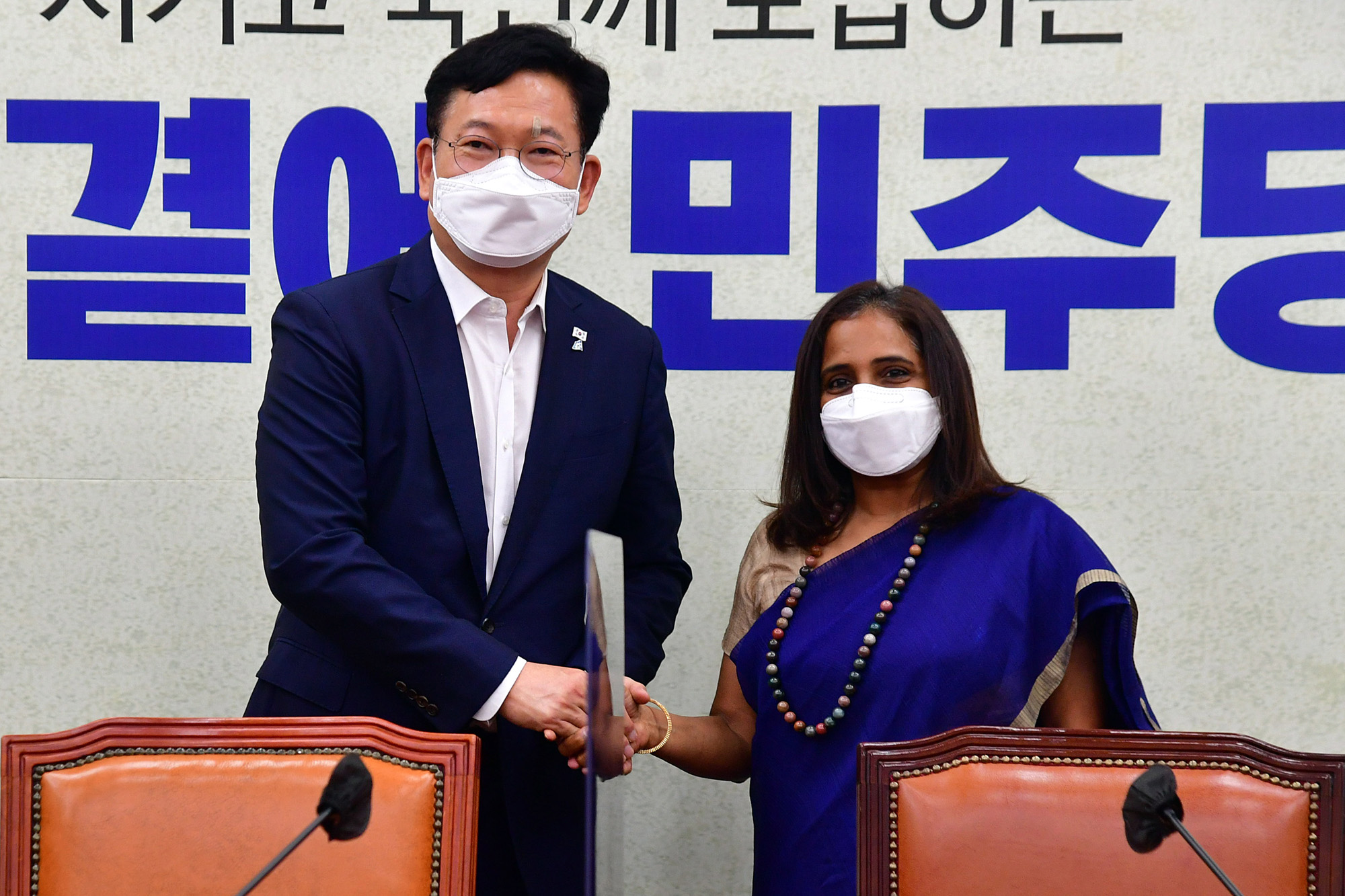 정치;정당;더불어민주당;주한인도대사