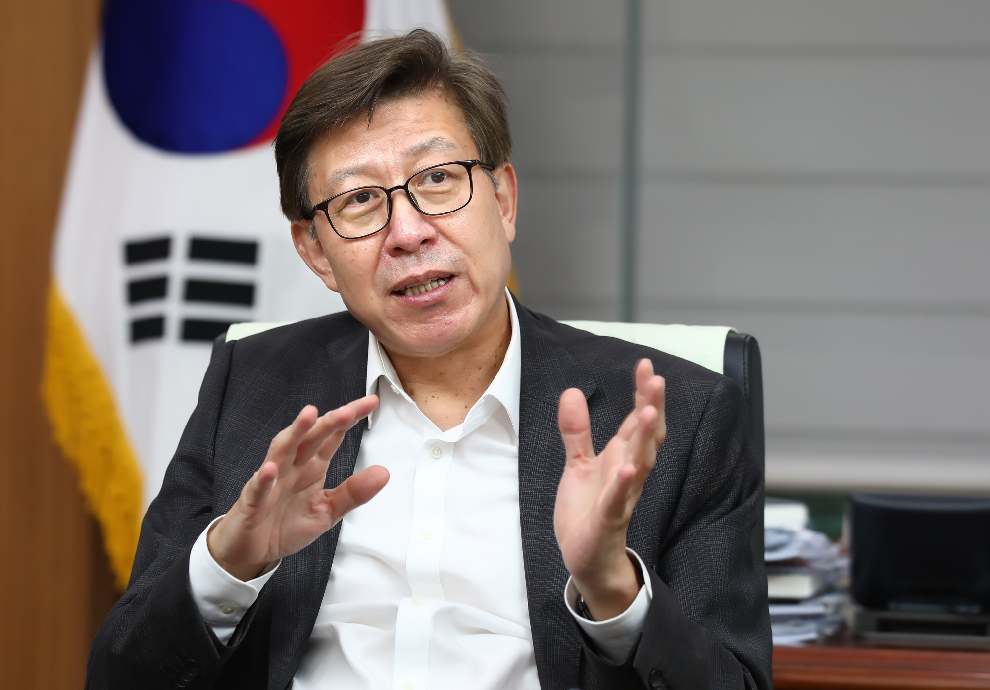 부산시장 박형준 인터뷰