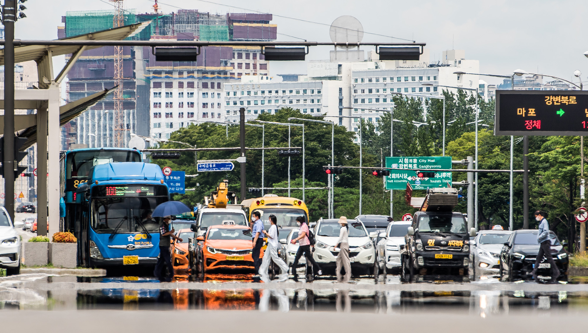 사회;세태;폭염;계절;여름;한여름;폭염스케치;아스팔트아지랑이