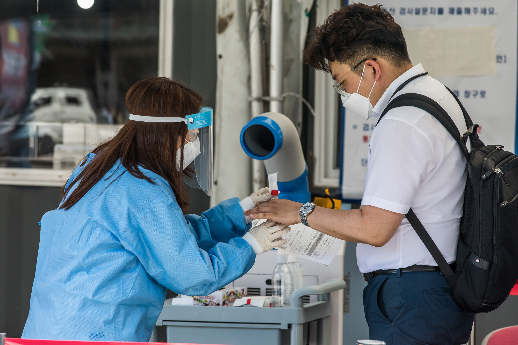 사회;질병;전염병;코로나19;신종코로나바이러스감염증;서울역선별진료소;폭염코로나선별진료소