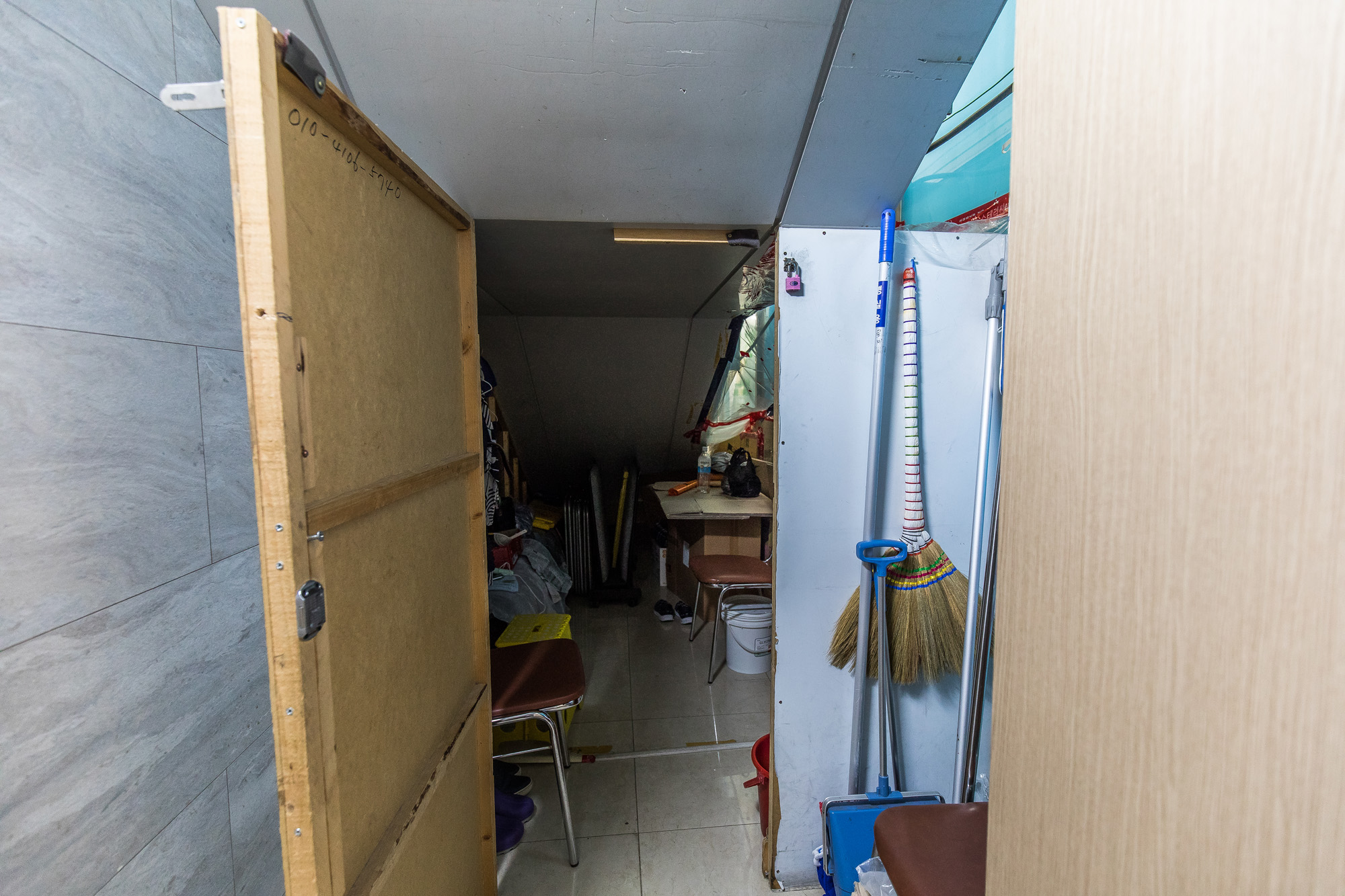 사회;르포;코로나시대;청소노동자;청소노동자휴게공간;병원청소노동자;청소노동자쉼터;휴식권