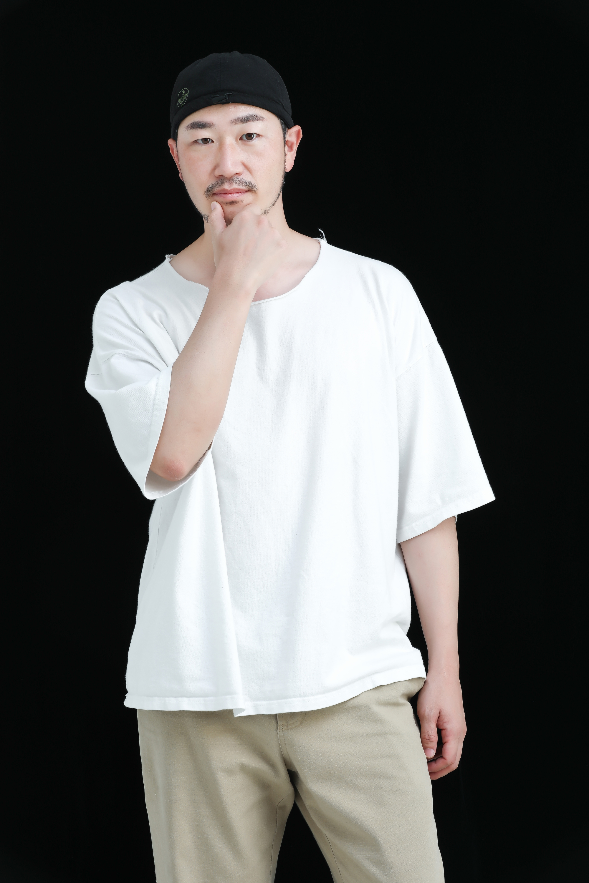 최창순 점프 수트 프로필