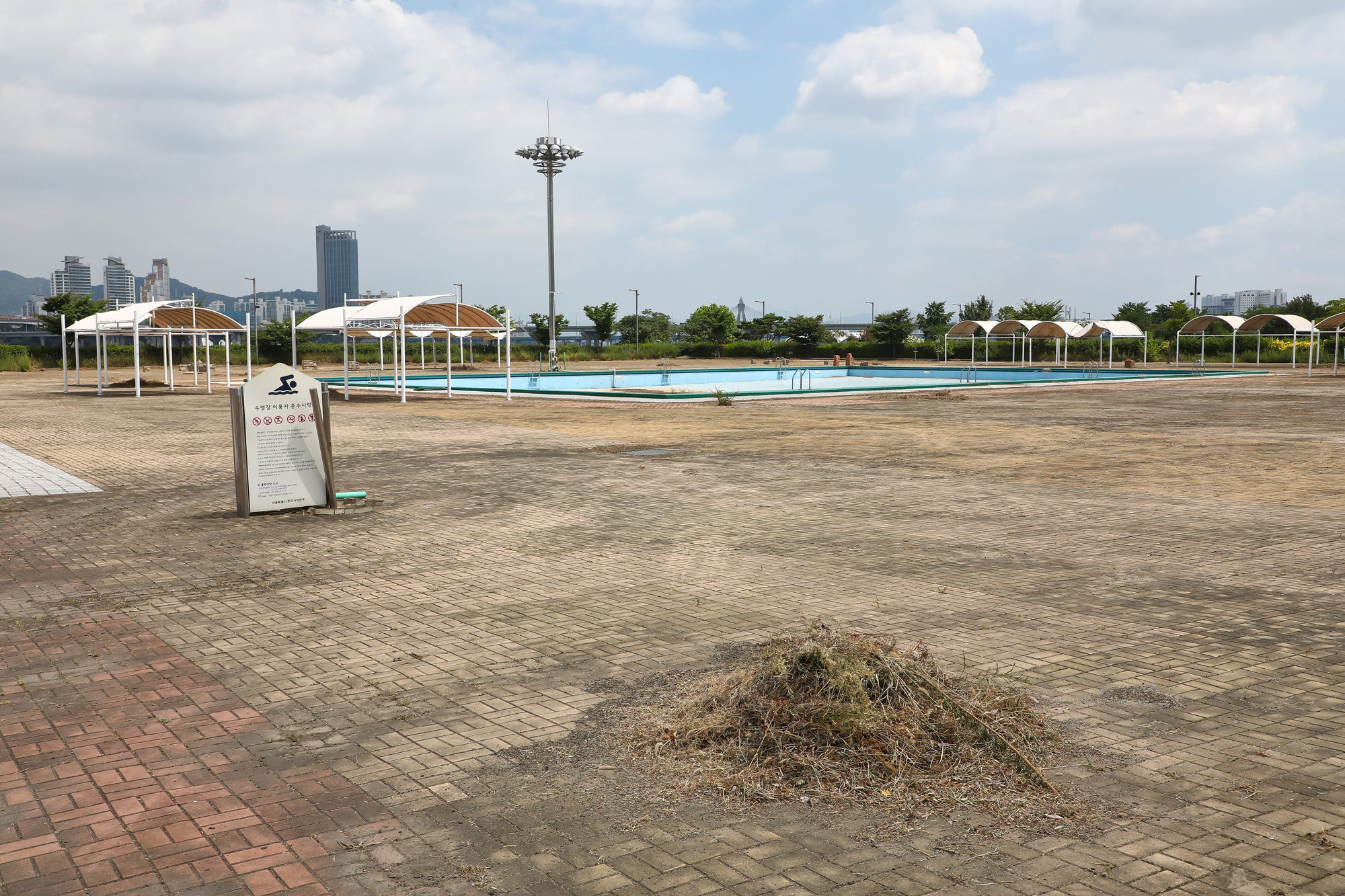 한강공원 잠실 야외수영장 코로나