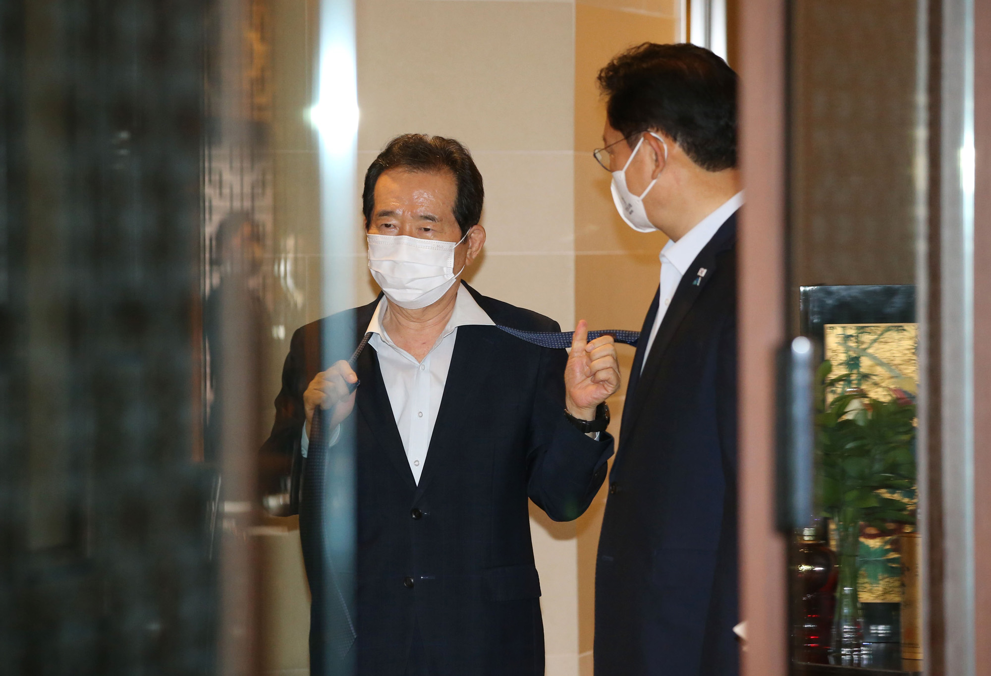 정치;정당;더불어민주당;송영길;정세균