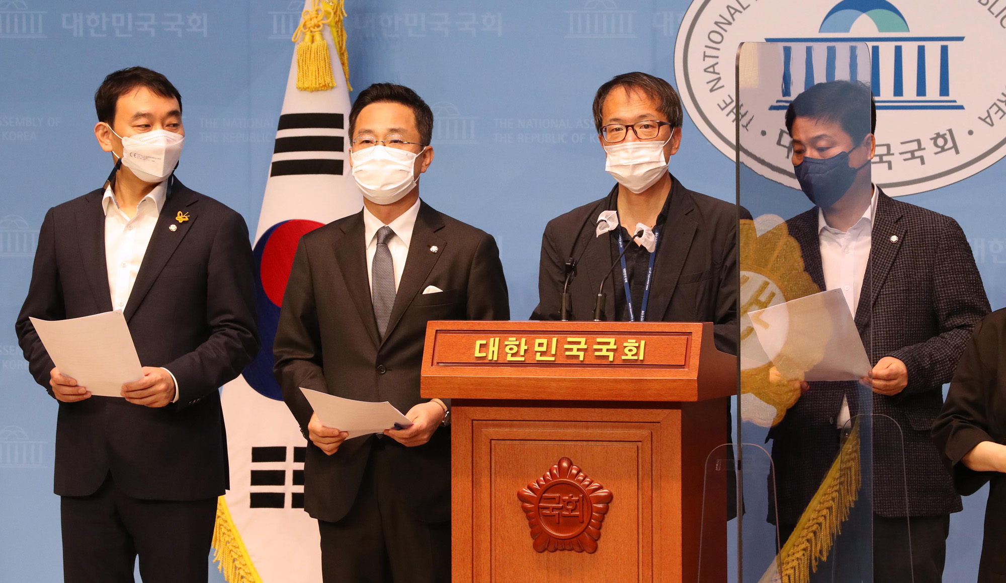 정치;정당;더불어민주당;법사위원