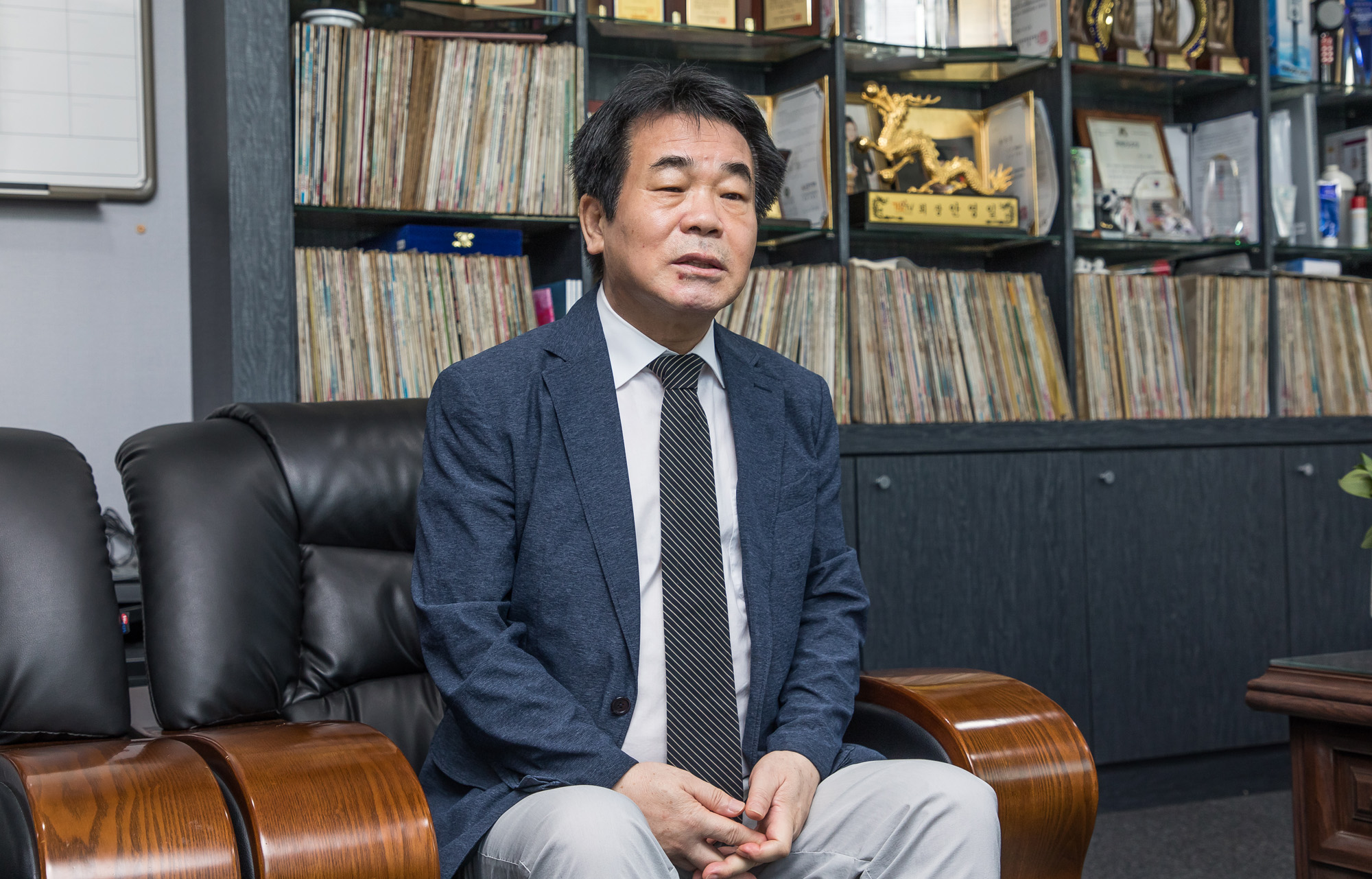 연예;가요;한국가요TV;안영일;김병걸;문희옥