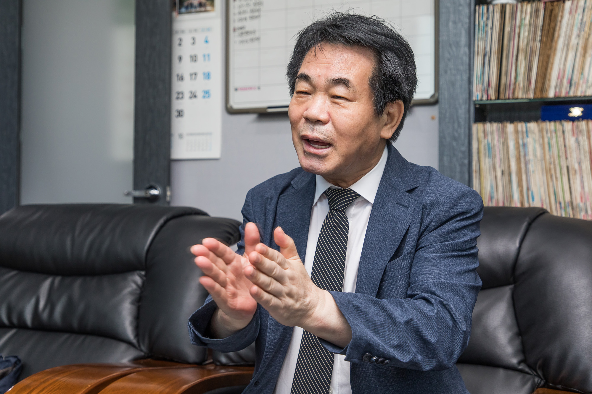 연예;가요;한국가요TV;안영일;김병걸;문희옥