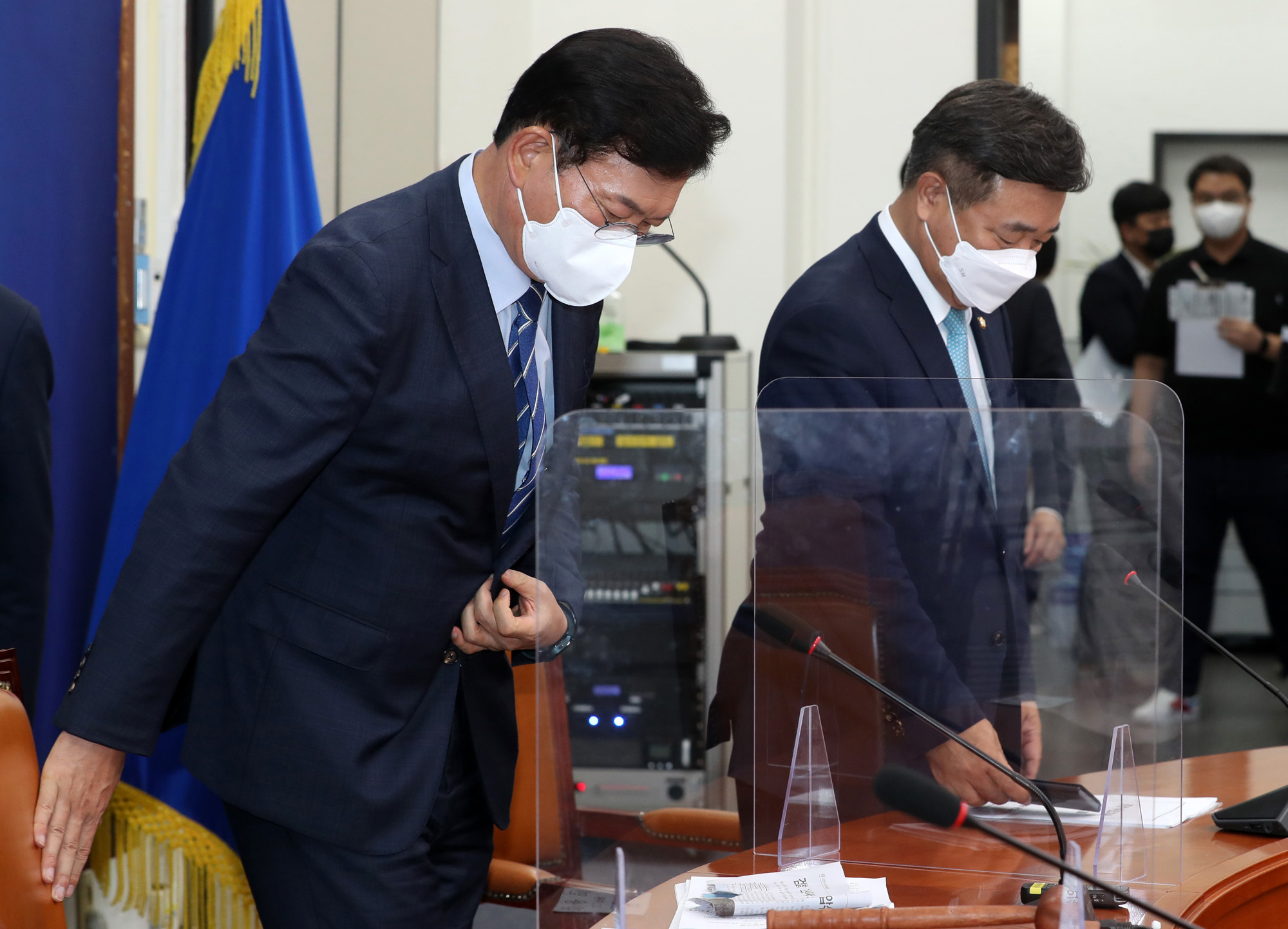 정치;정당;더불어민주당;최고위원회의