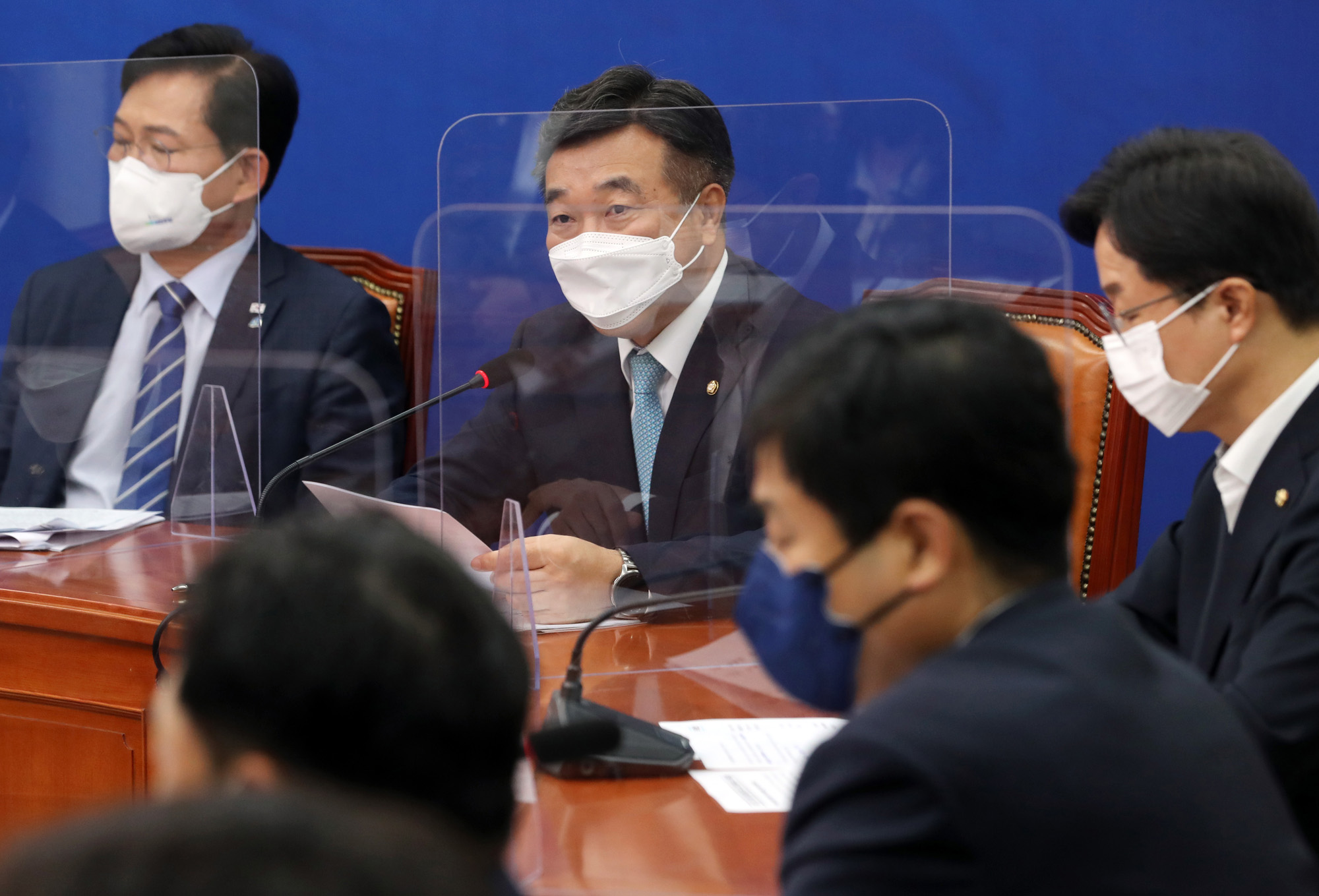 정치;정당;더불어민주당;최고위원회의