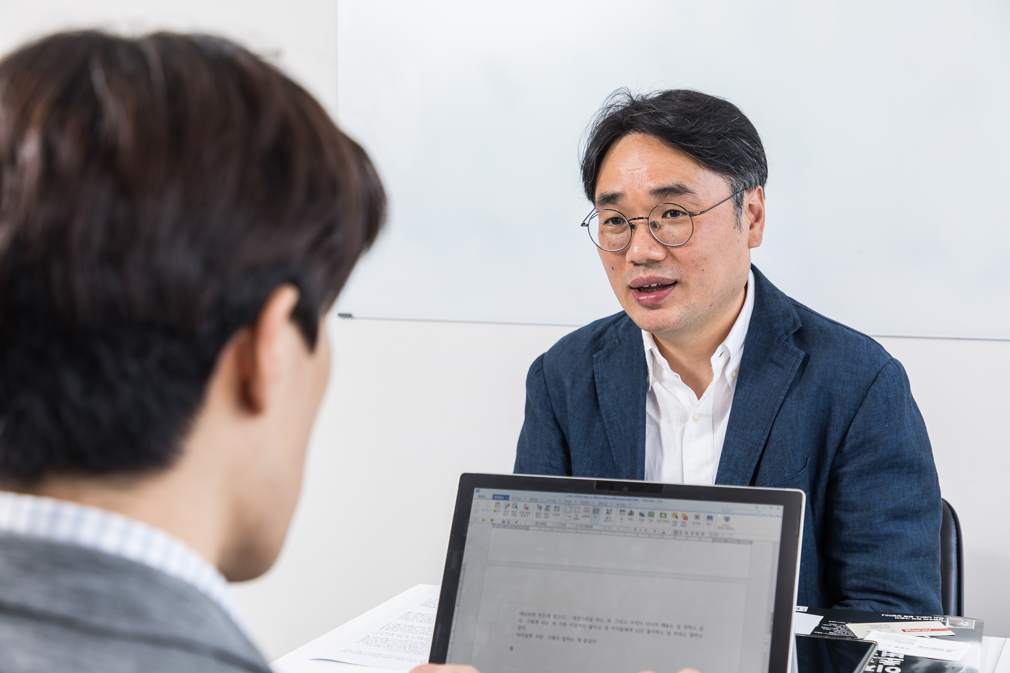 시사저널;차세대리더;유튜버;월급쟁이부자들TV;너바나;이정환;부동산유튜버